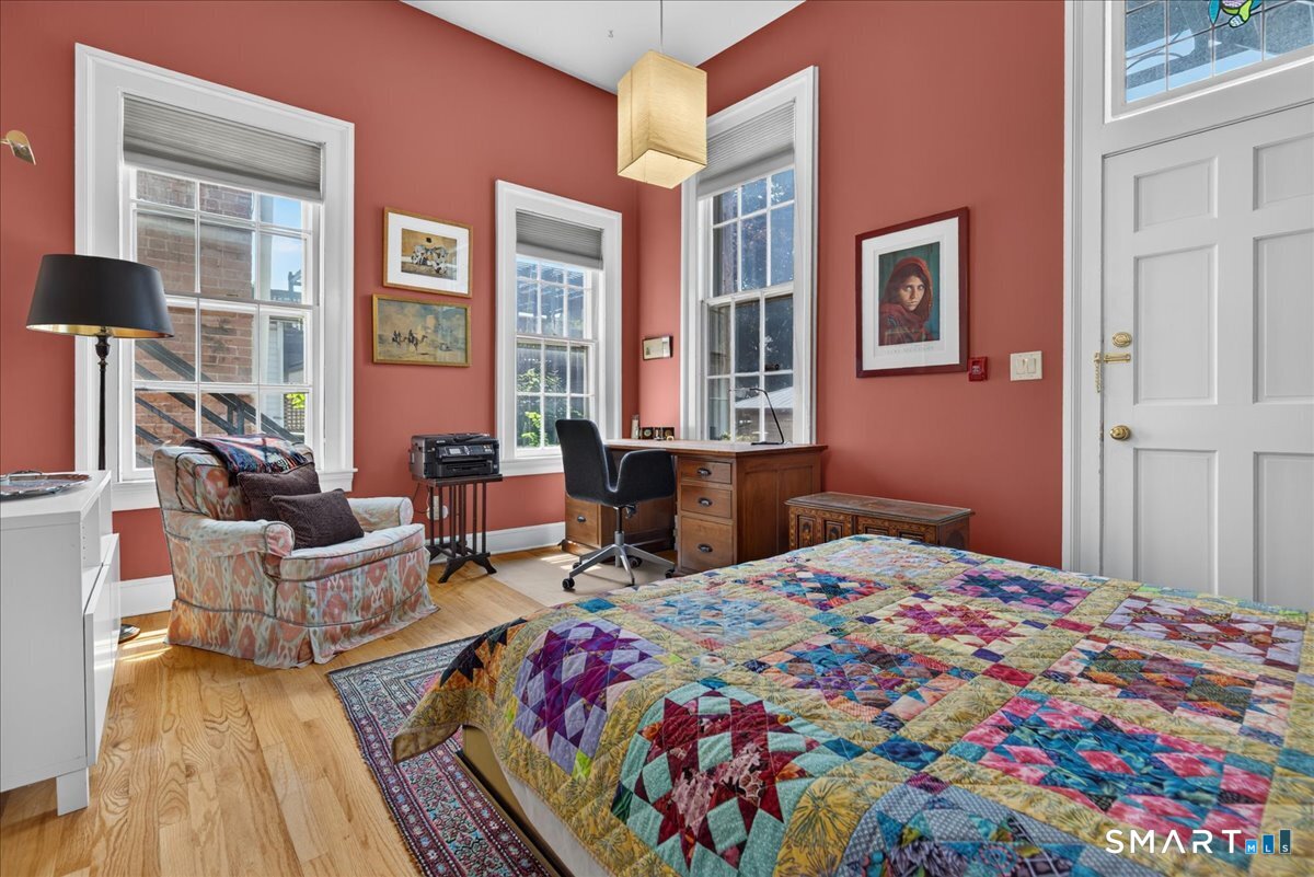 42 Academy 2 Street Property Photo 15