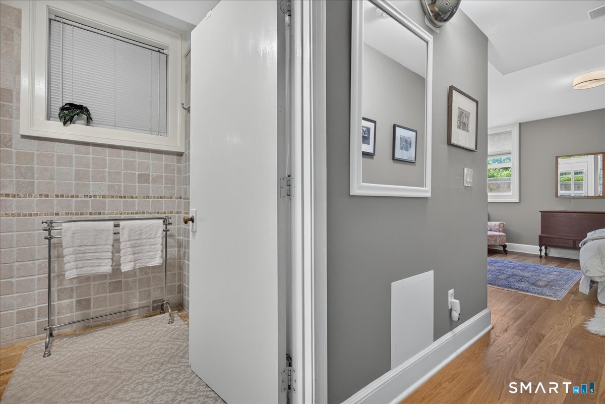 42 Academy 2 Street Property Photo 28