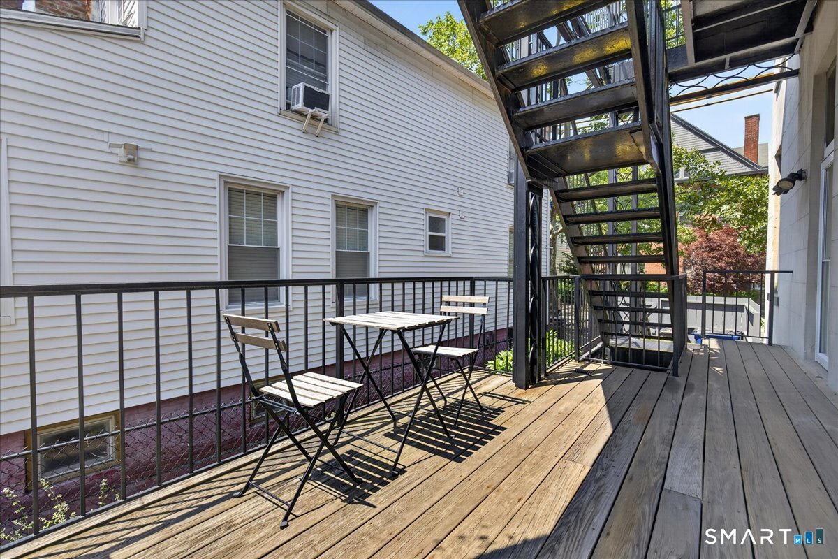 42 Academy 2 Street Property Photo 31