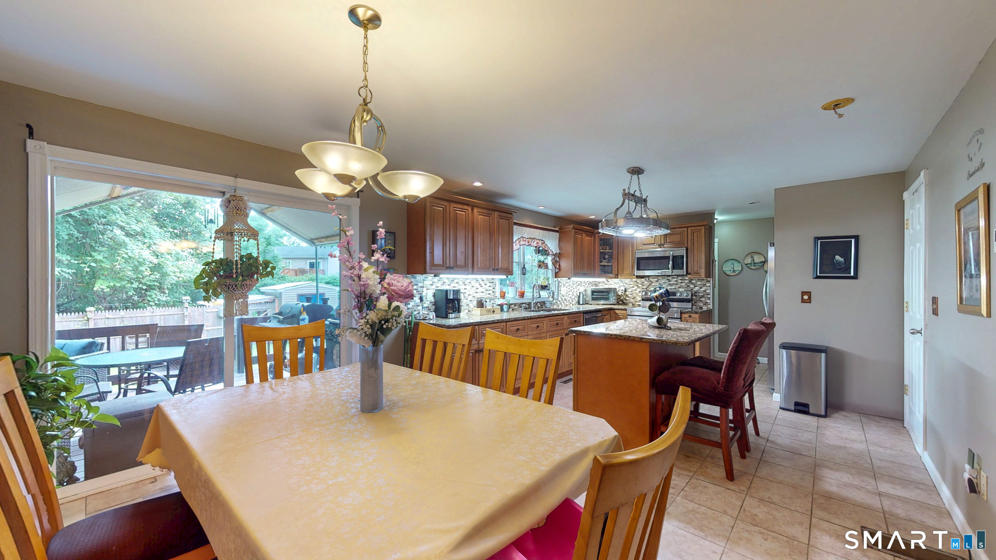 345 Goodwin Street Property Photo 6