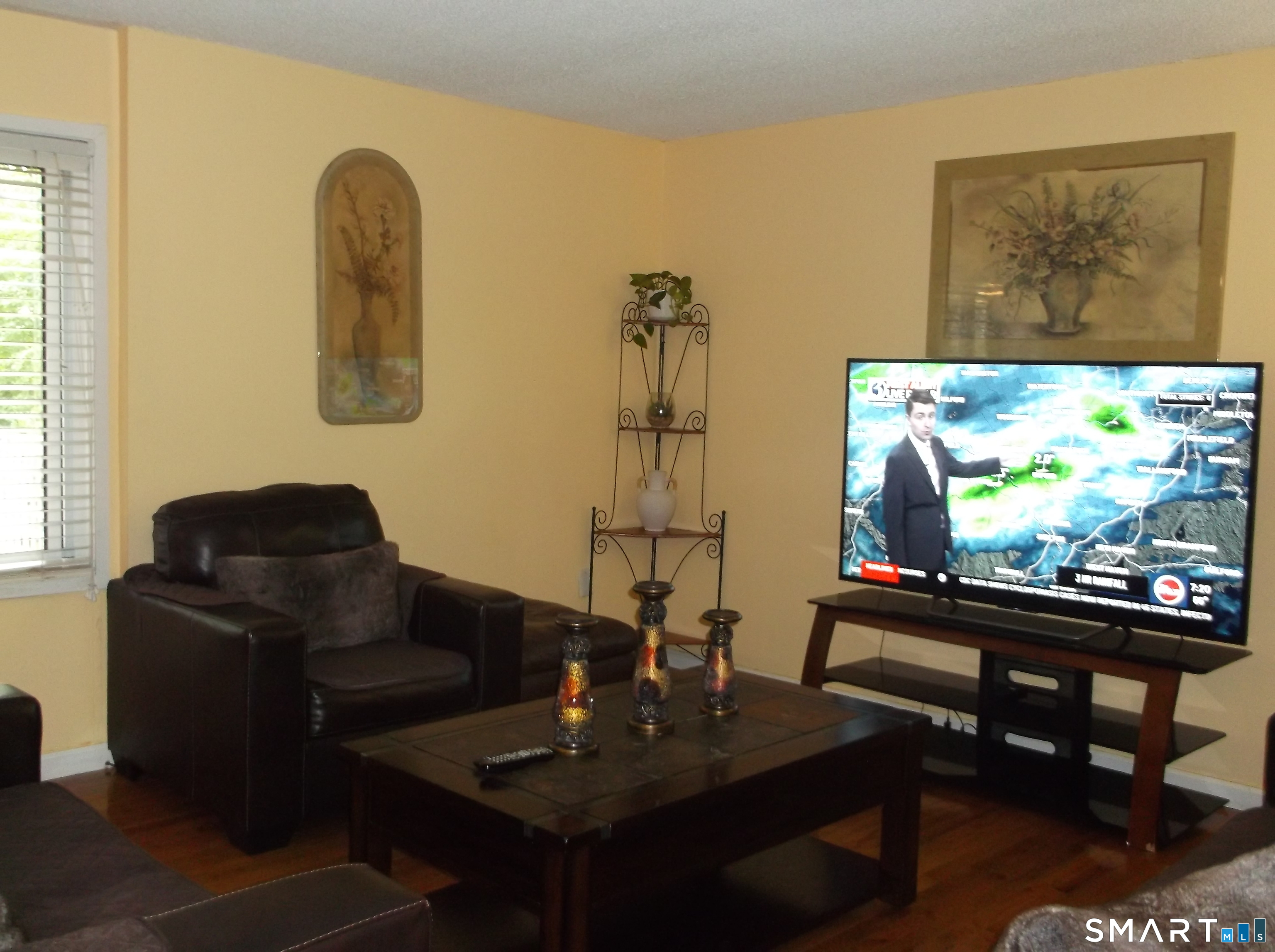 281 Gardner J4 Avenue Property Photo 2