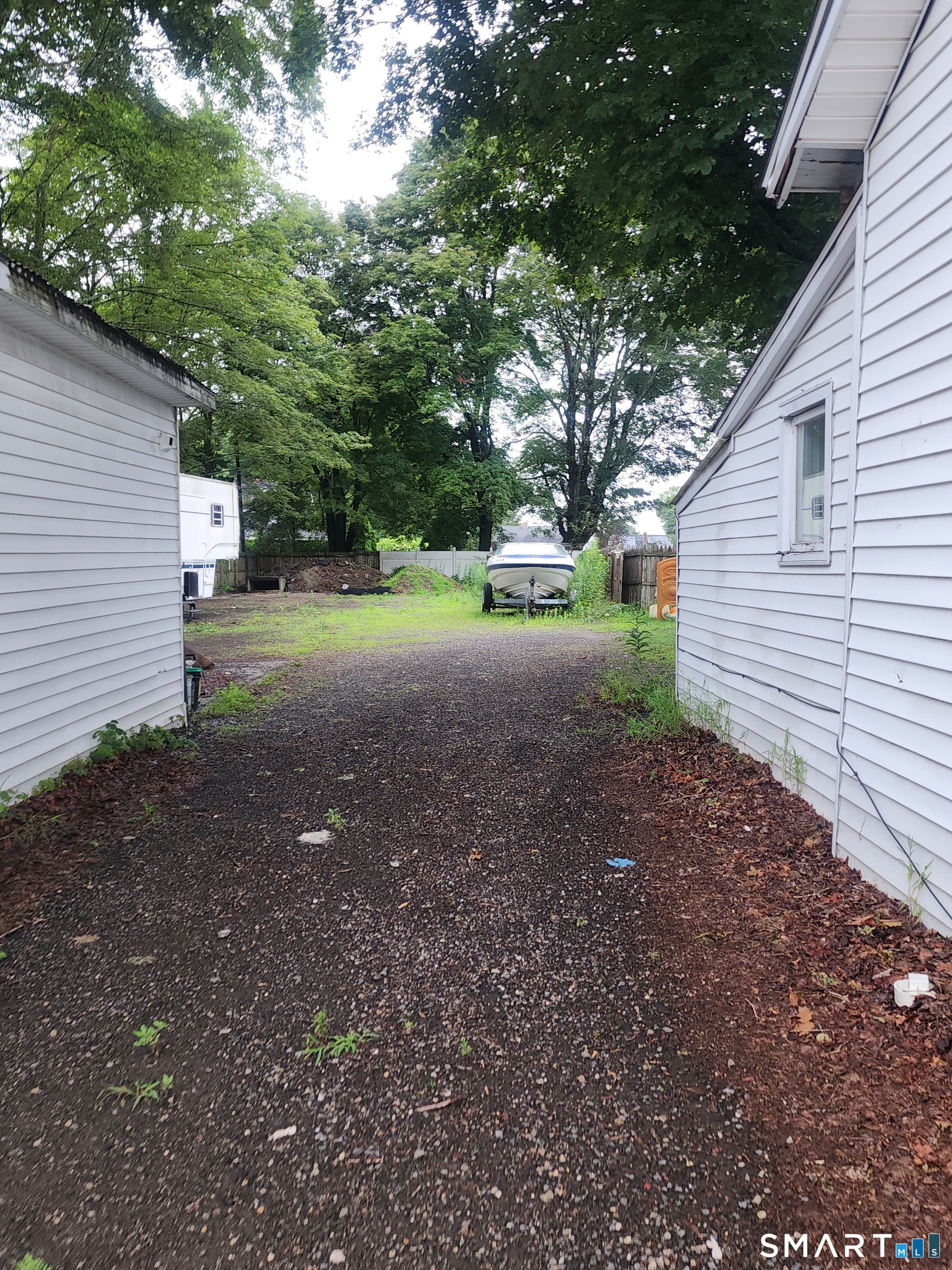 24194052 Property Photo 10