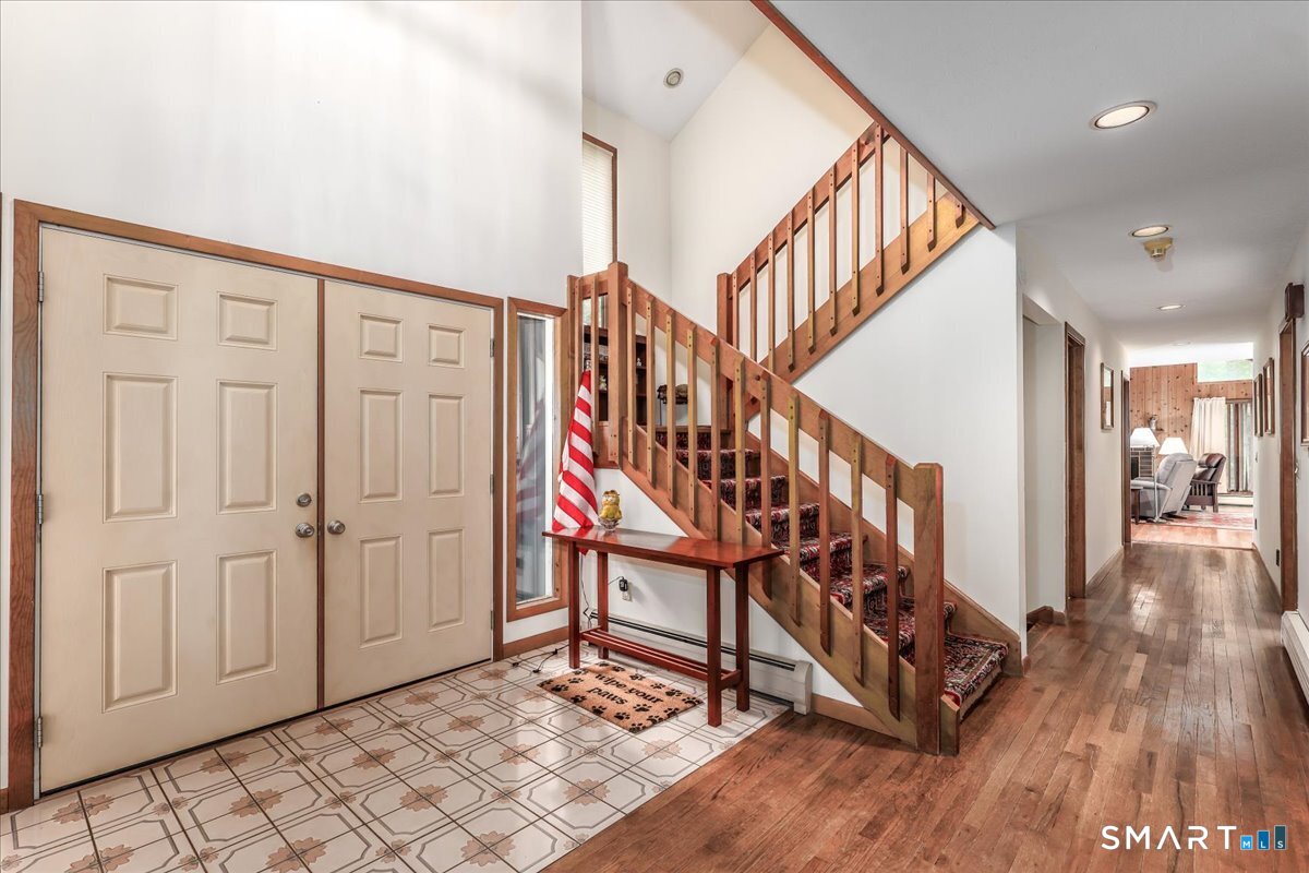 4 Deerfield Road Property Photo 3