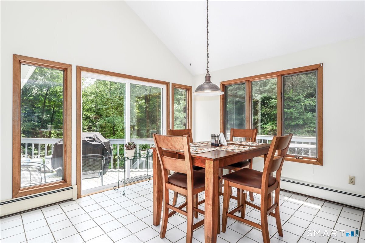 4 Deerfield Road Property Photo 8