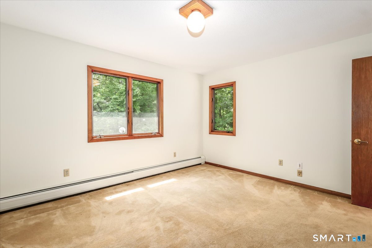 4 Deerfield Road Property Photo 16