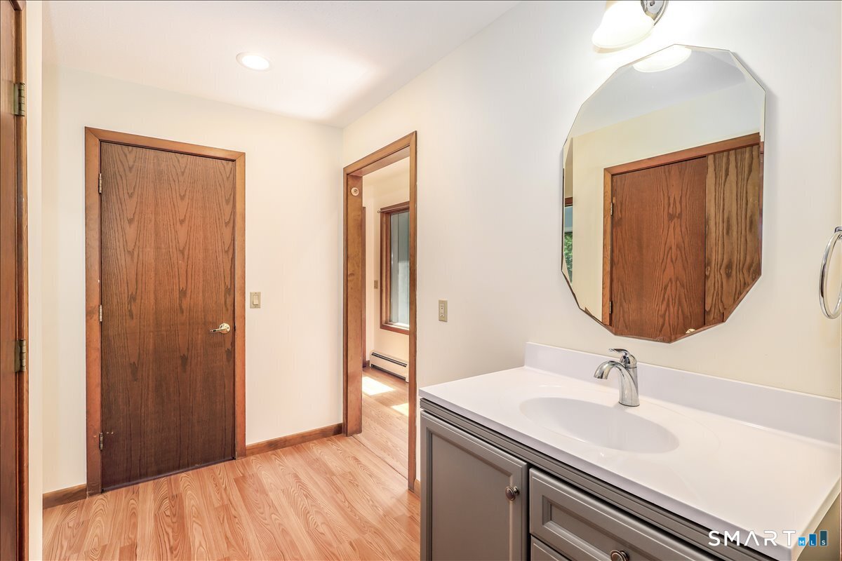 4 Deerfield Road Property Photo 23