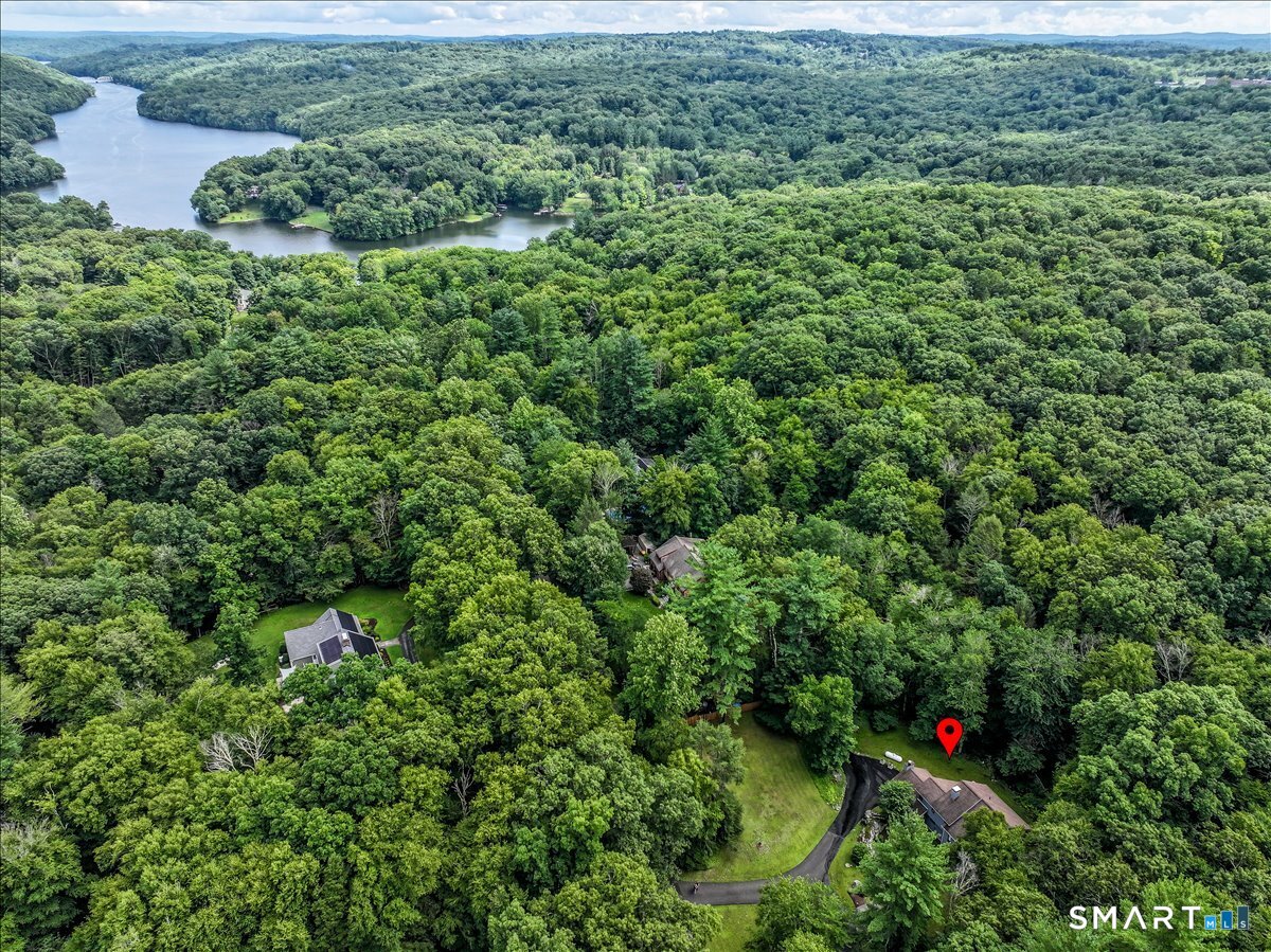 4 Deerfield Road Property Photo 27