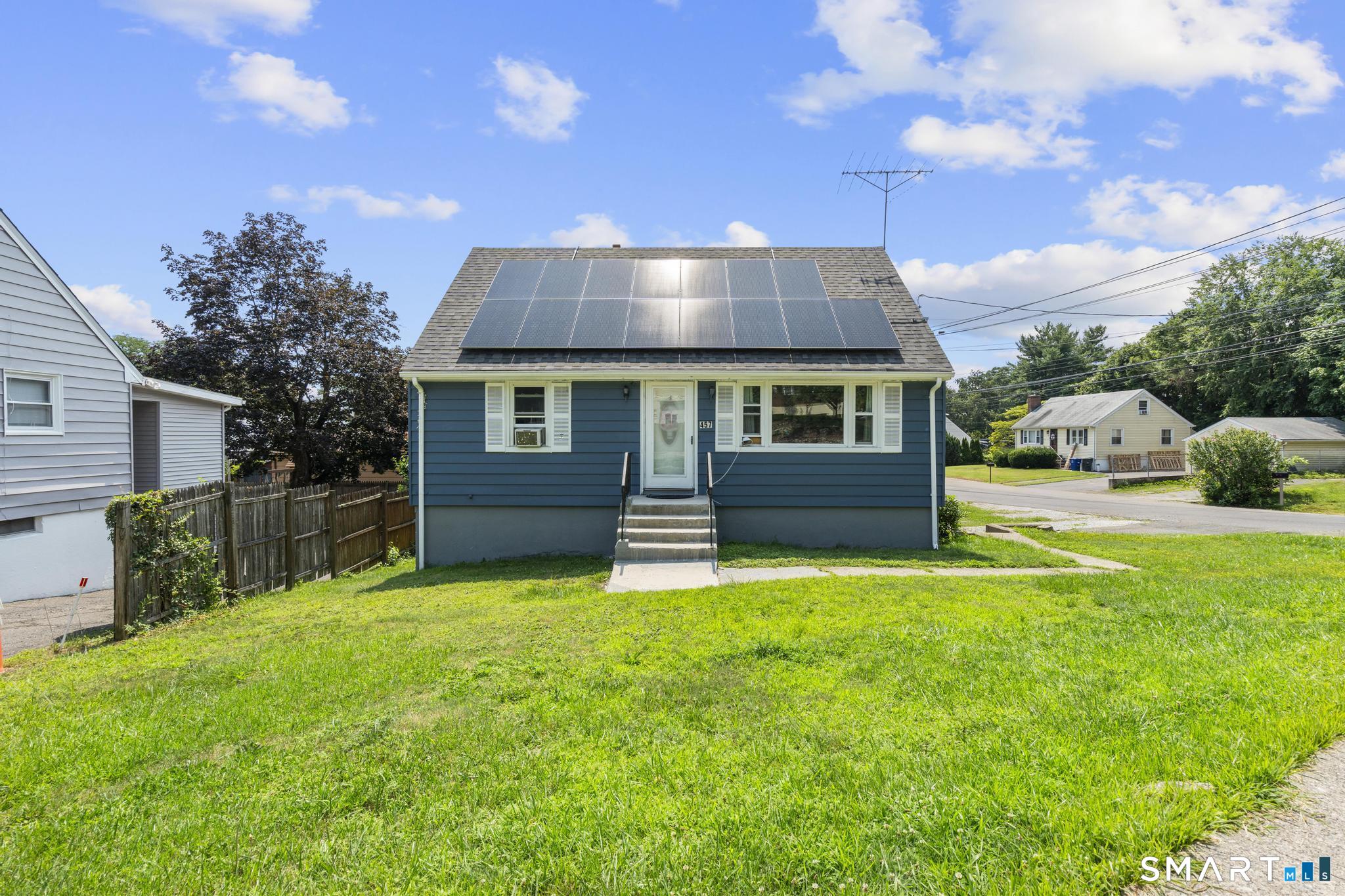 457 Vincellette Street Property Photo 1