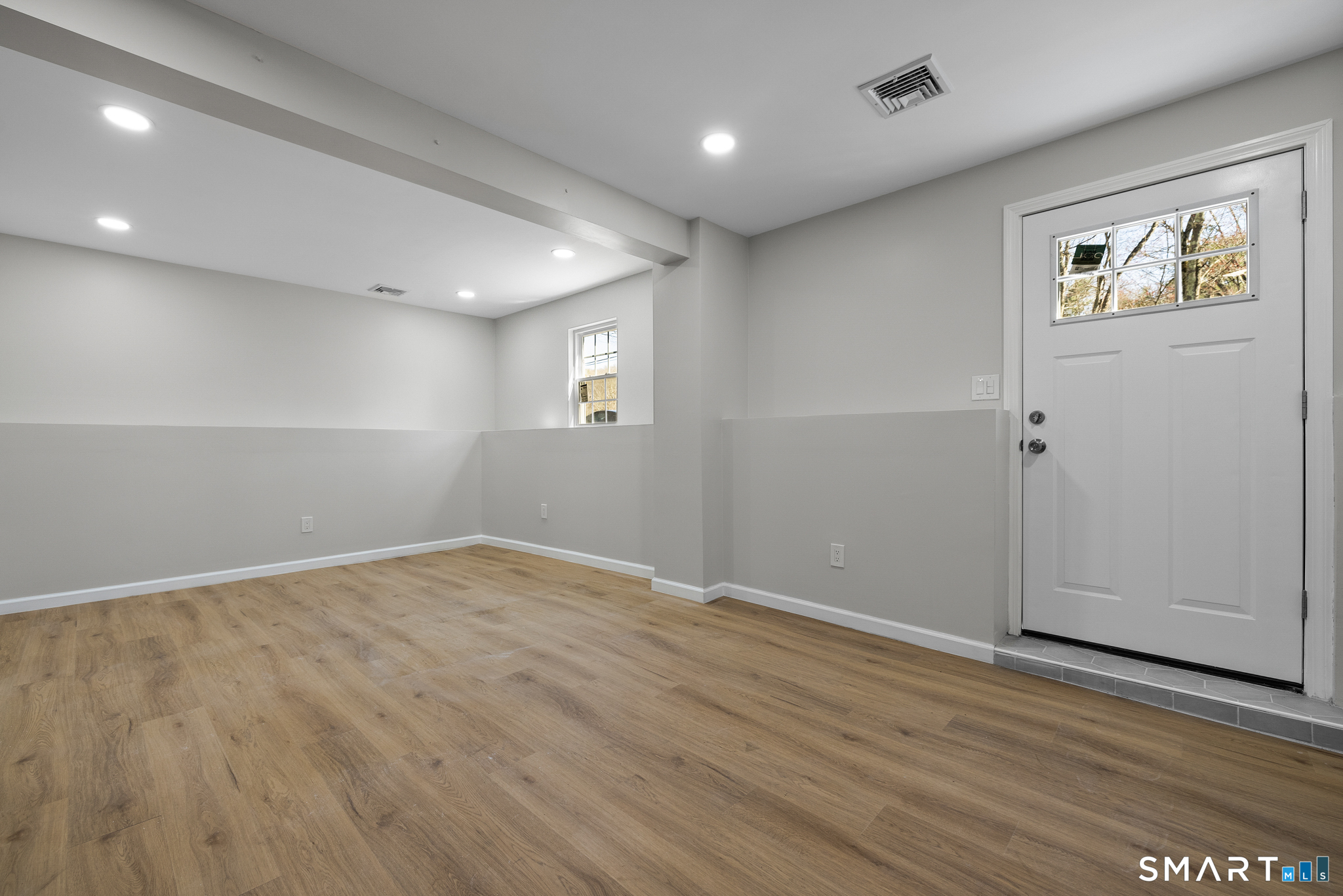 354 Vernon Street Property Photo 25