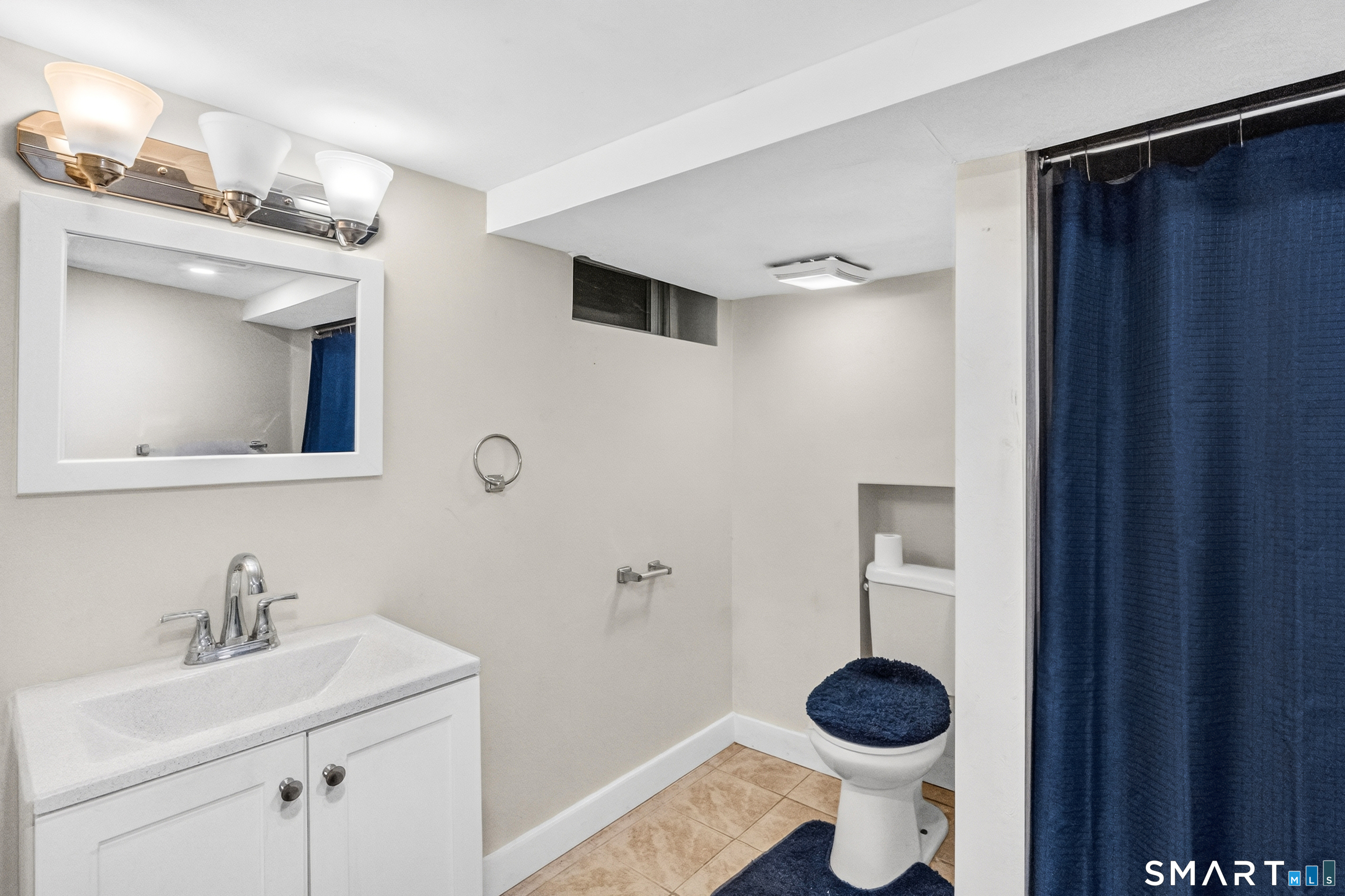 683 Woodin Street Property Photo 21
