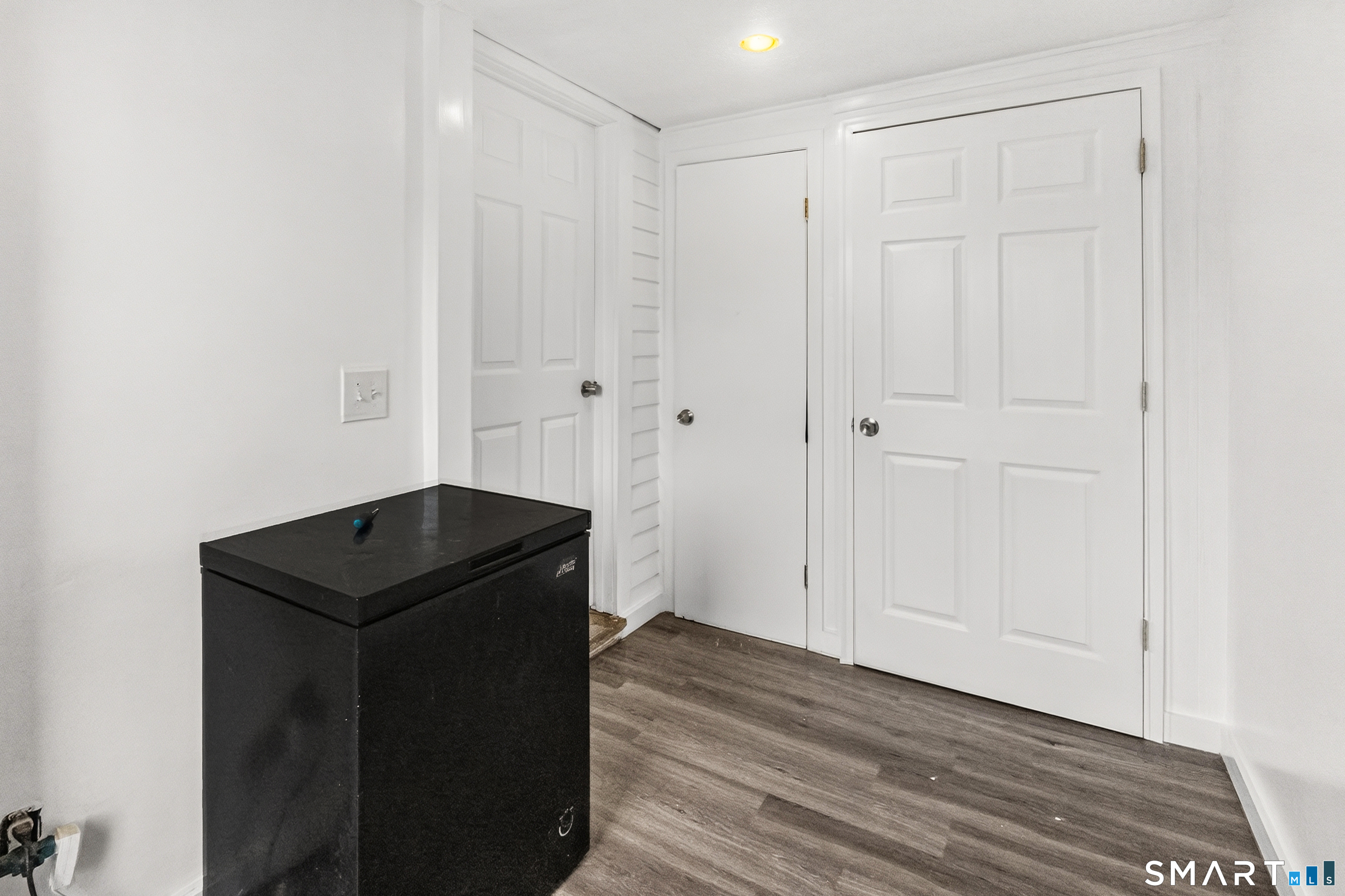683 Woodin Street Property Photo 24