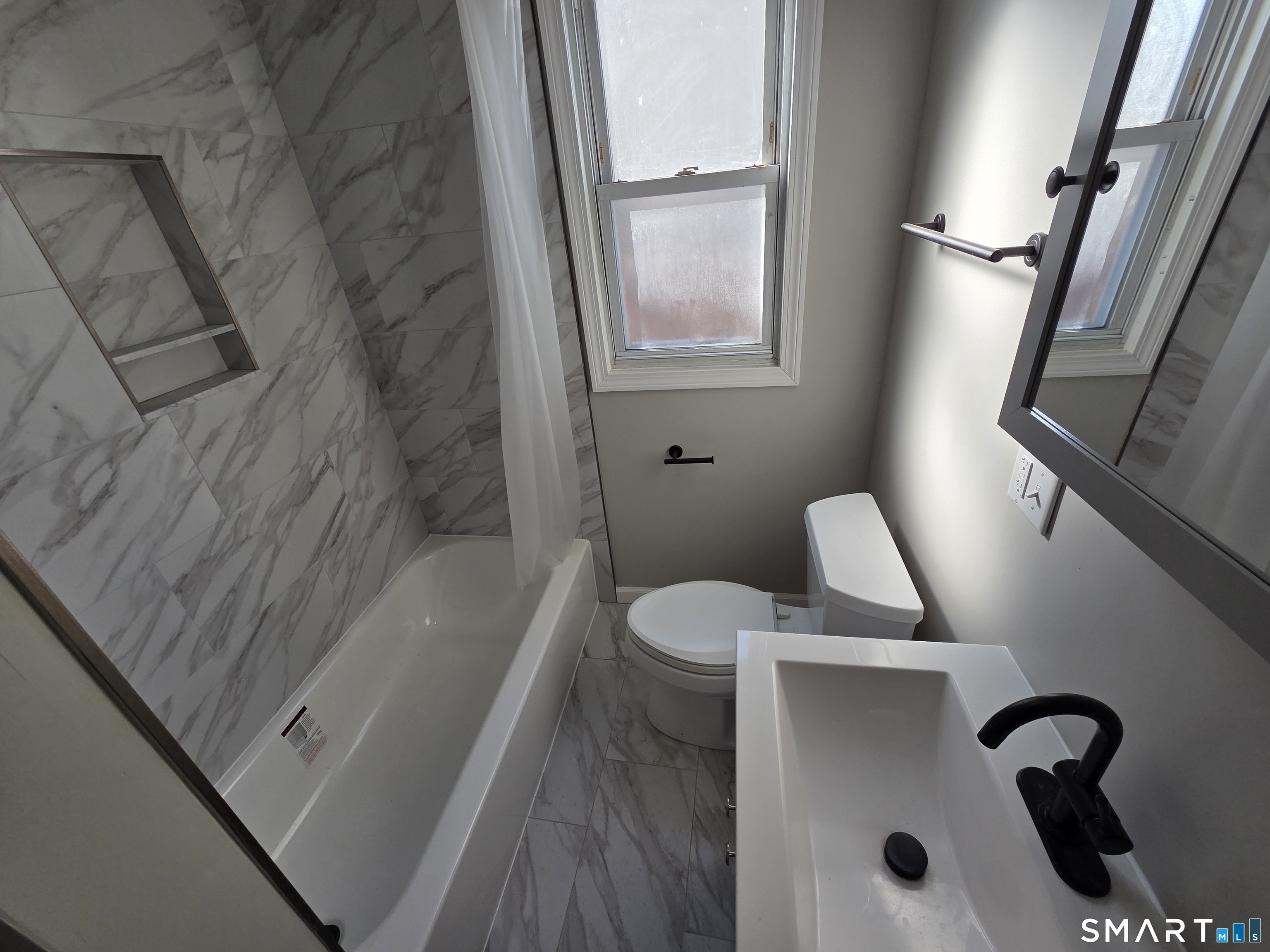 248 Bassett Street Property Photo 4