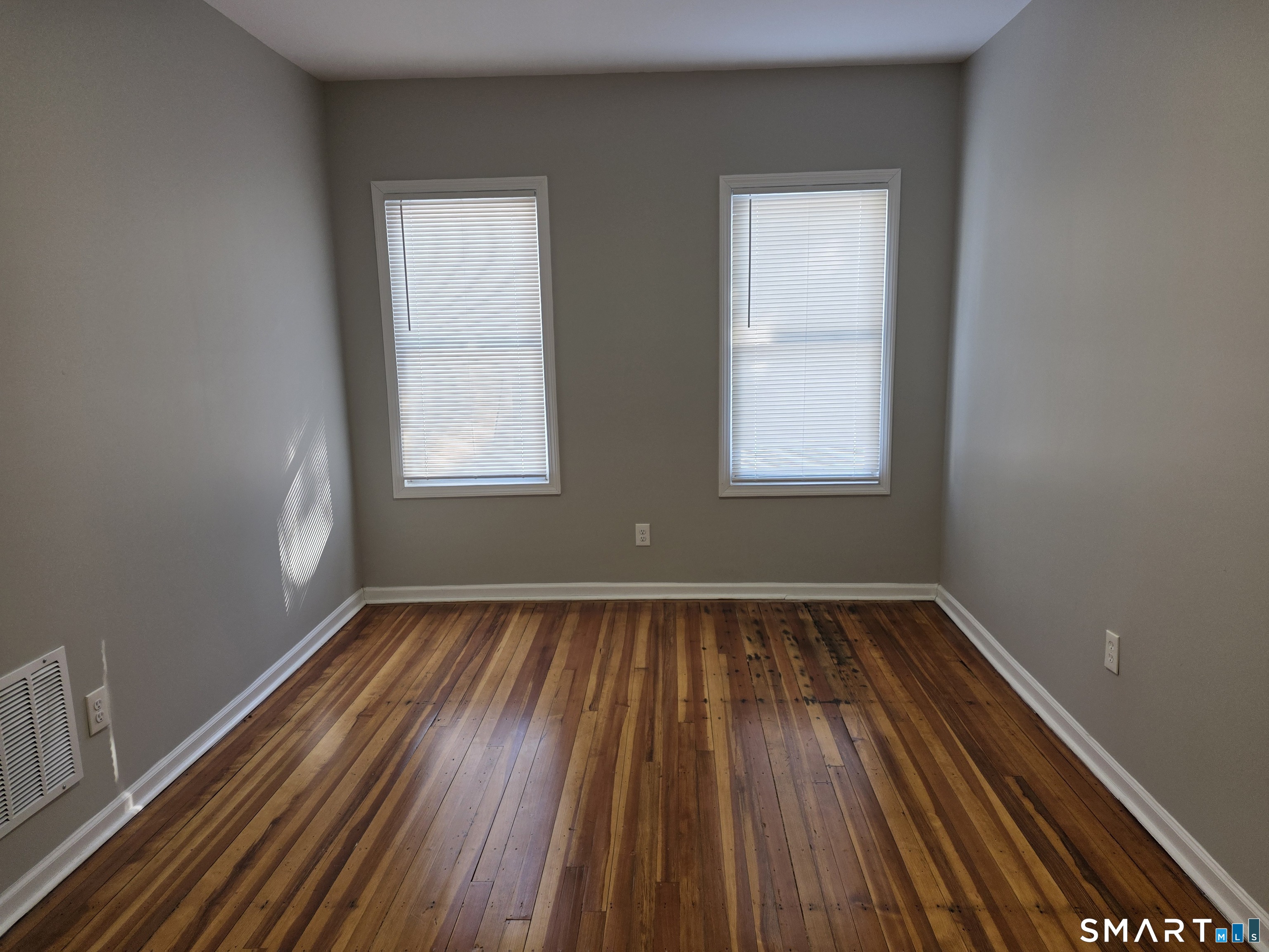 248 Bassett Street Property Photo 6