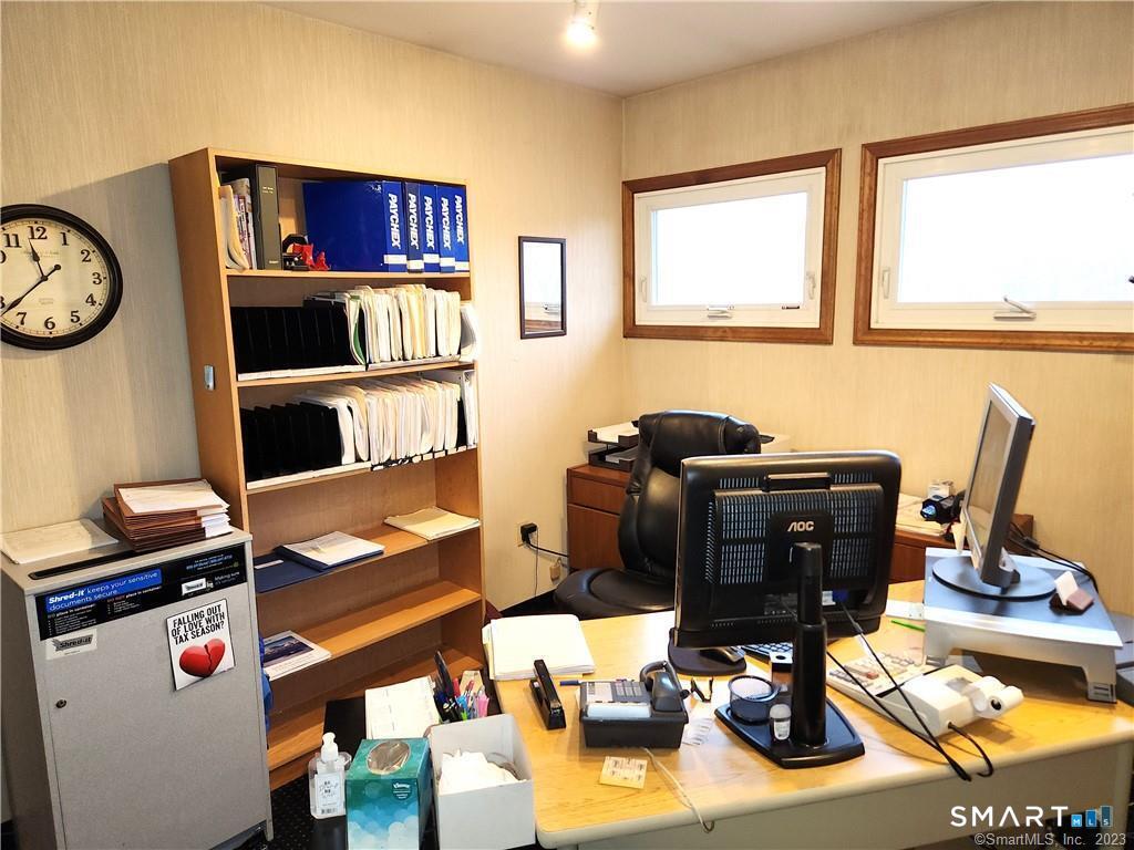 87 Main South 11 Street Property Photo 6