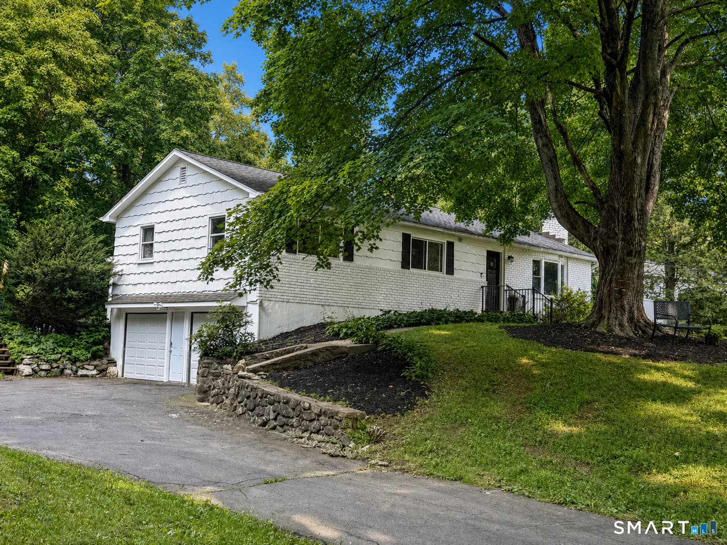 208 Strongtown Road Property Photo 1