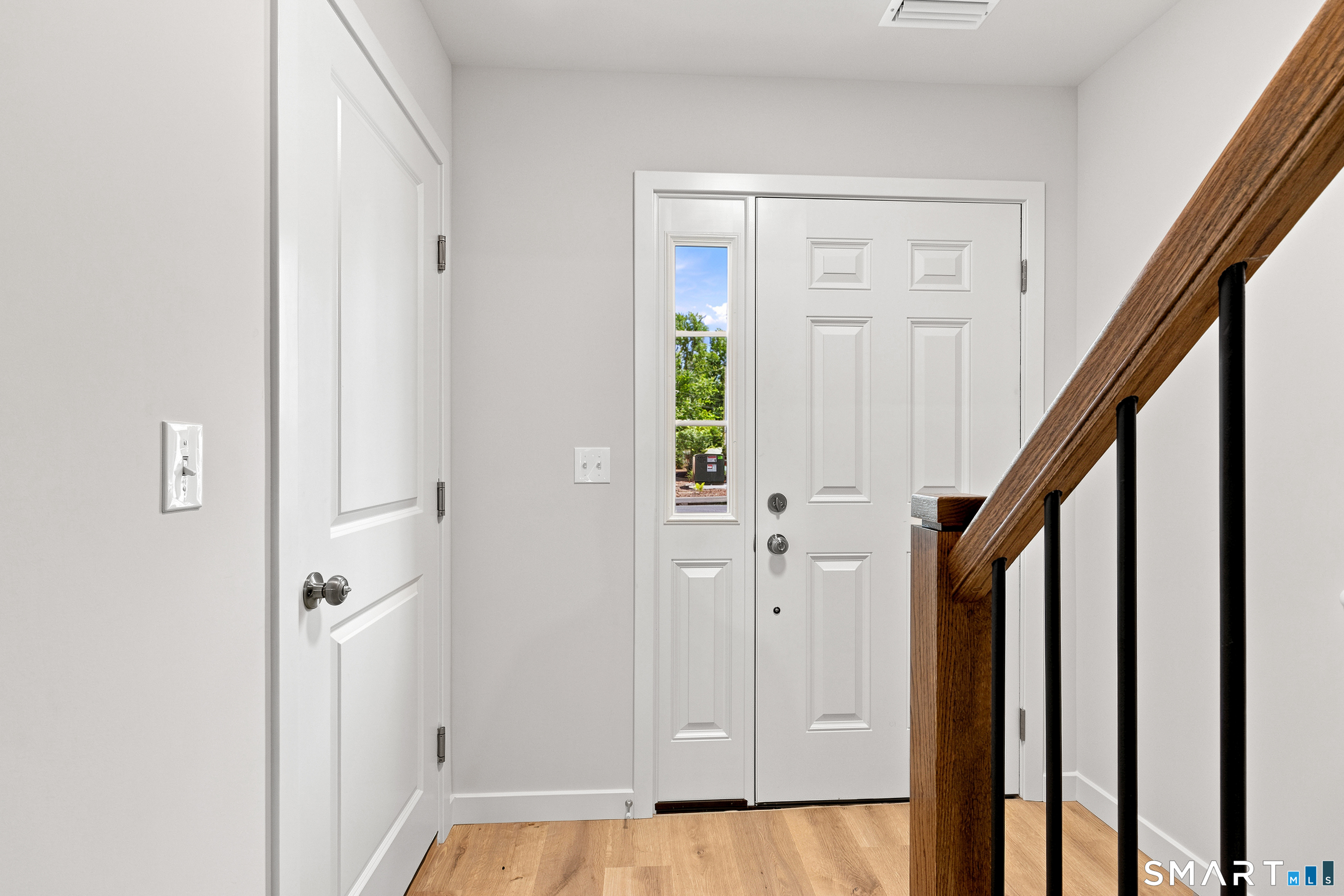 203 Amston Road Property Photo 3