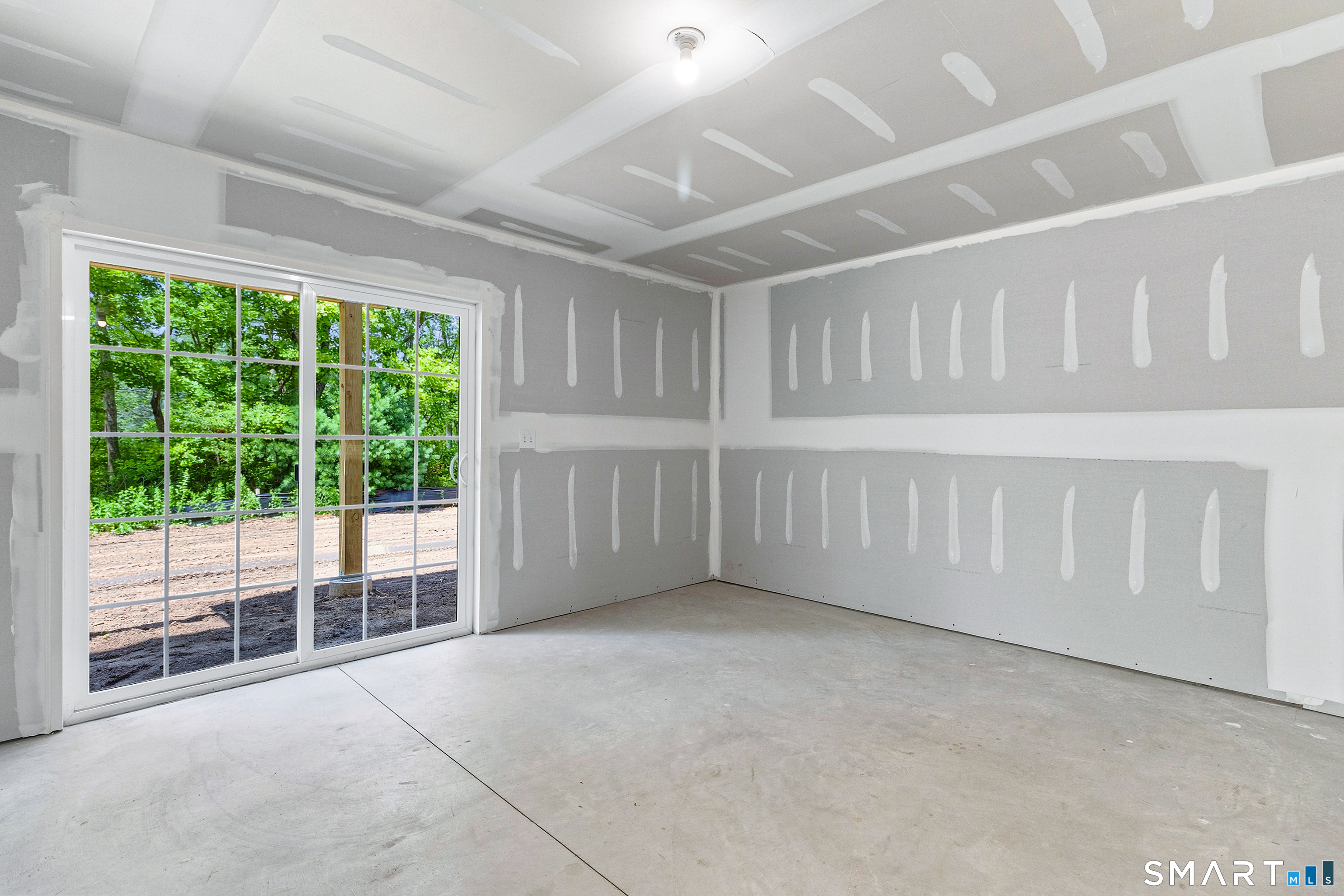 203 Amston Road Property Photo 4