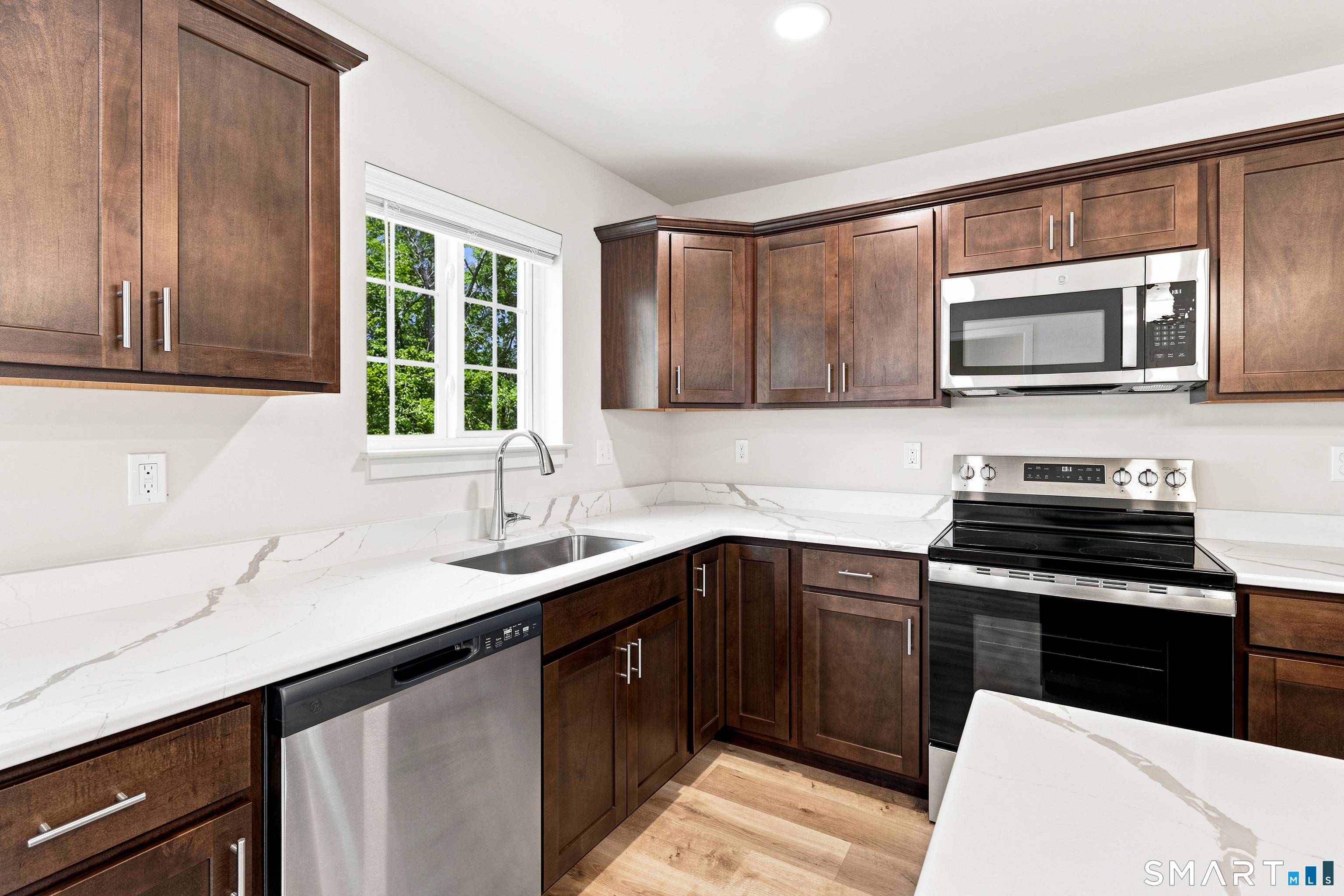 203 Amston Road Property Photo 9