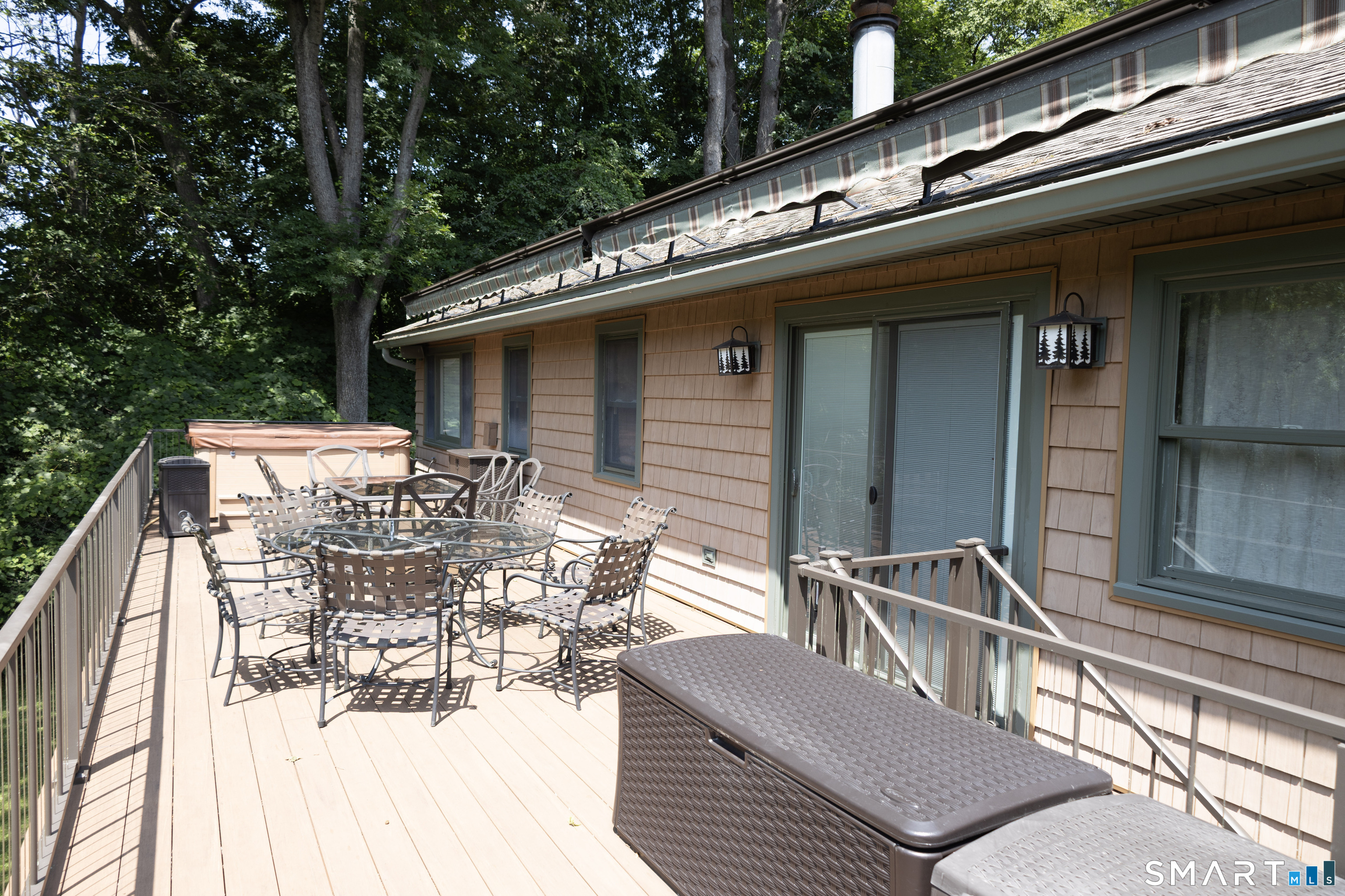 18 Pinewood Shores Property Photo 24