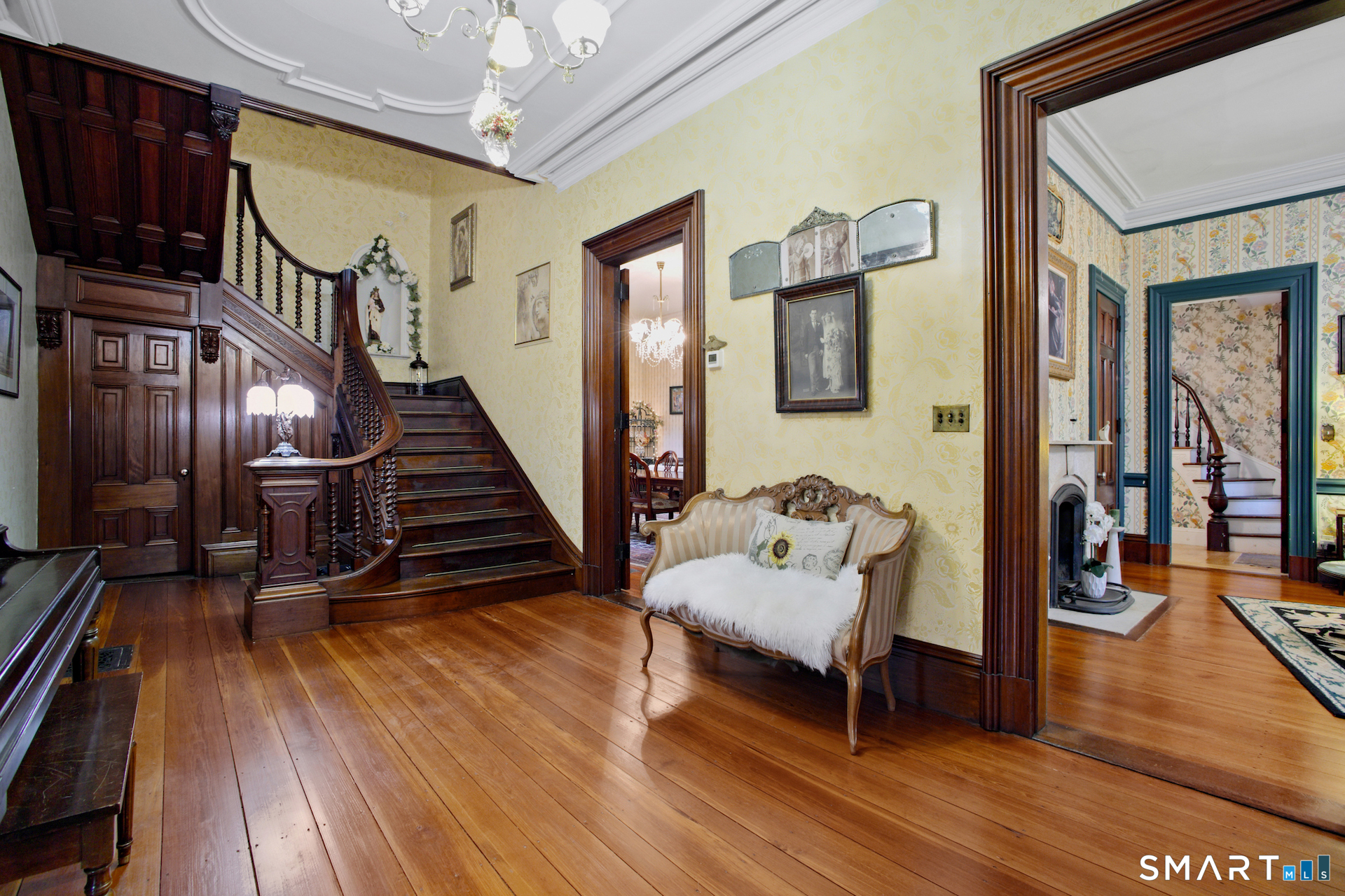 40 Main Street Property Photo 7