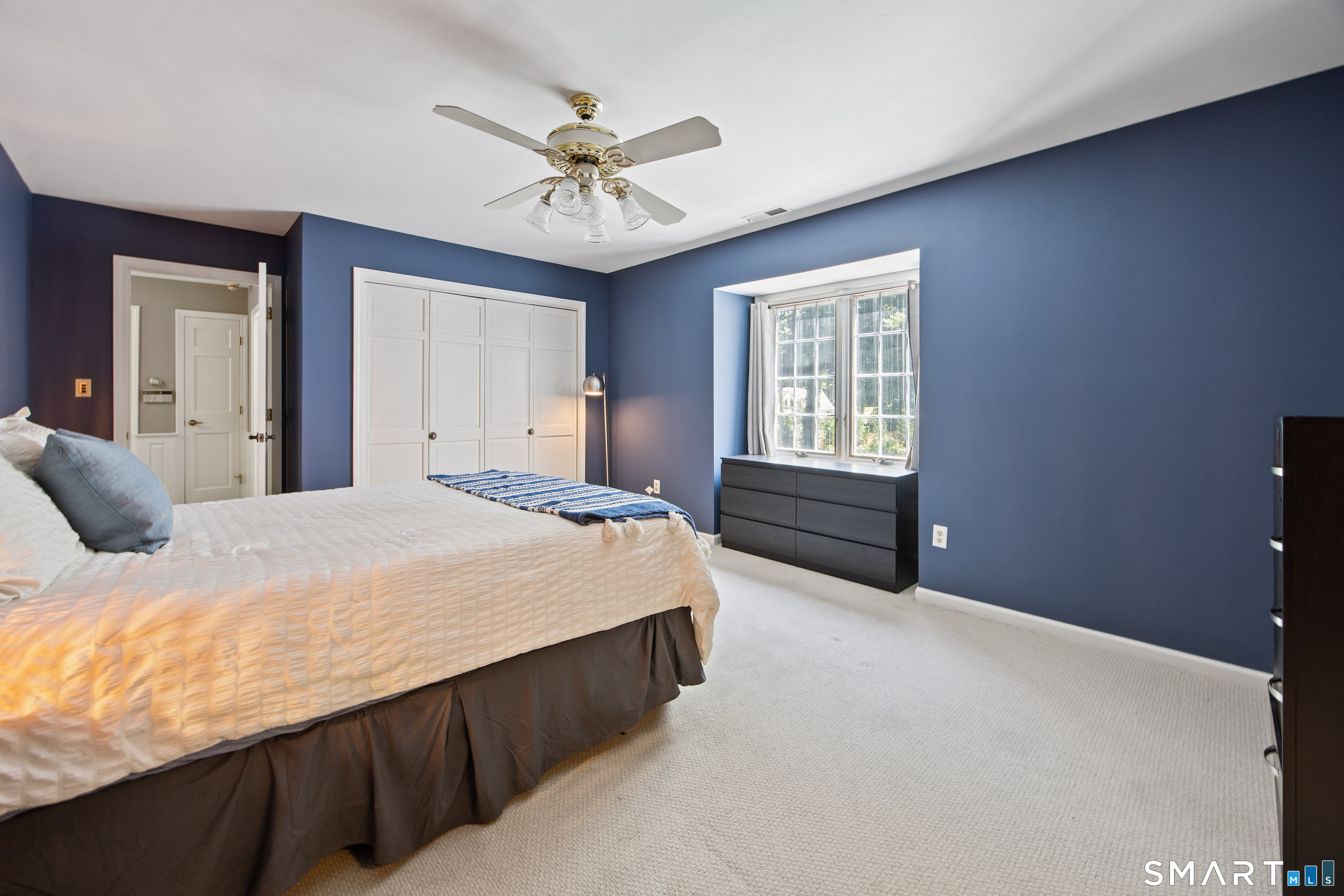 570 Riverside Drive Property Photo 19