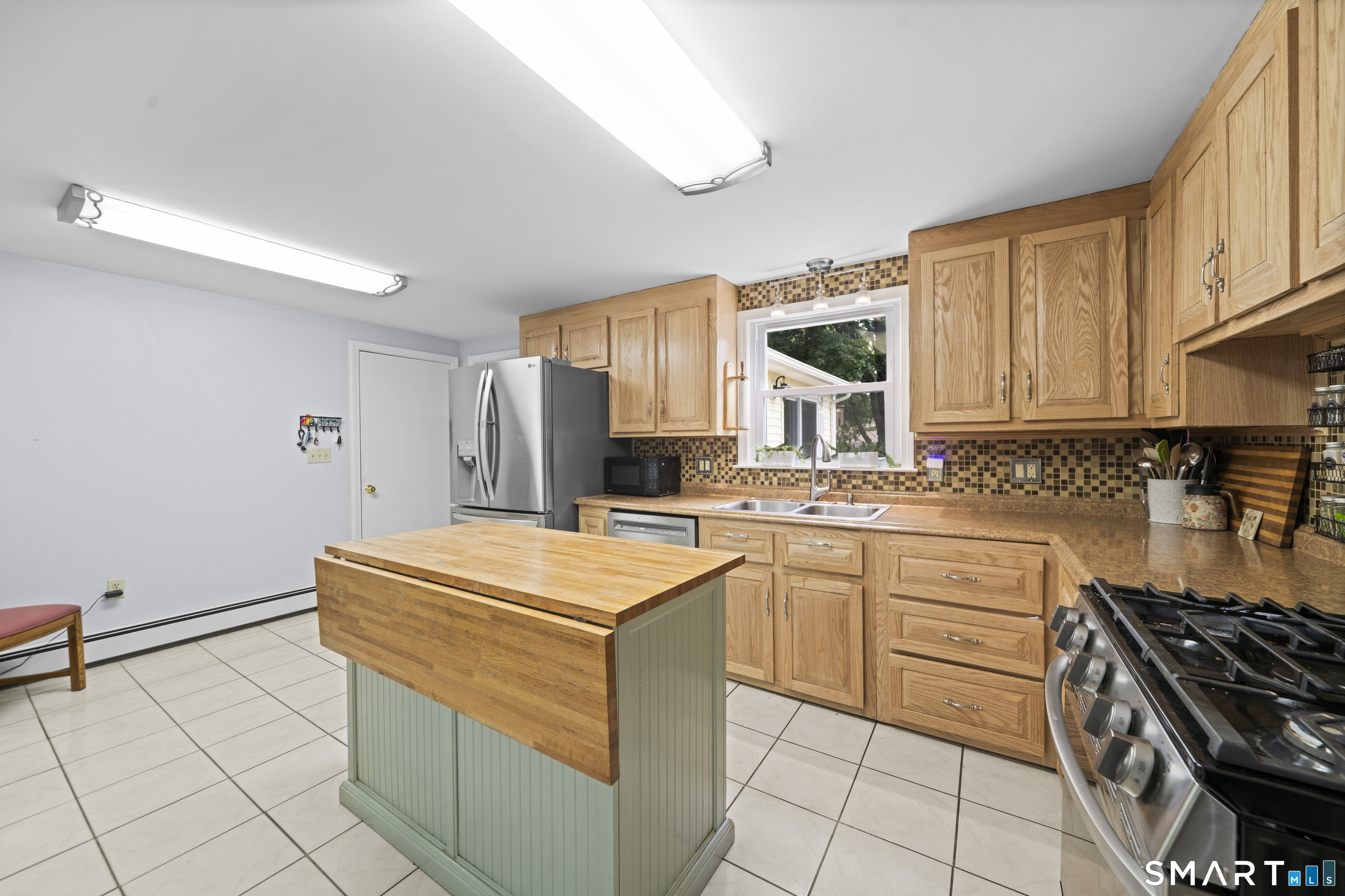 22 Cleveland Street Property Photo 6