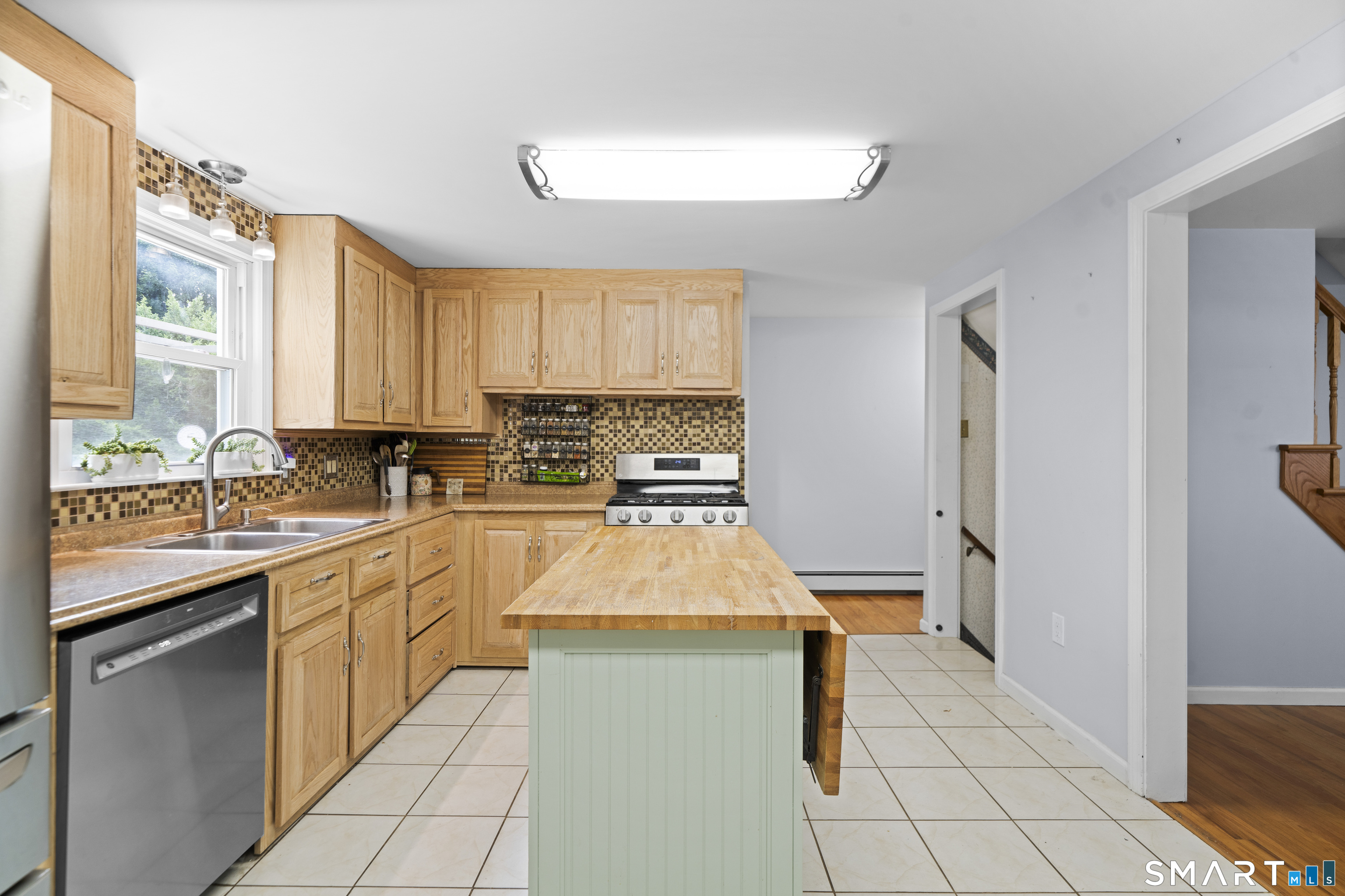 22 Cleveland Street Property Photo 9