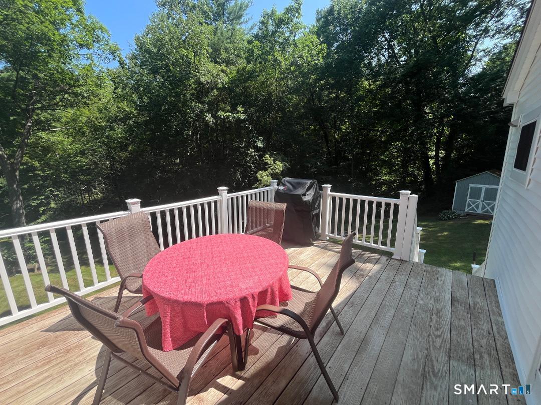 91 White Road Property Photo 25
