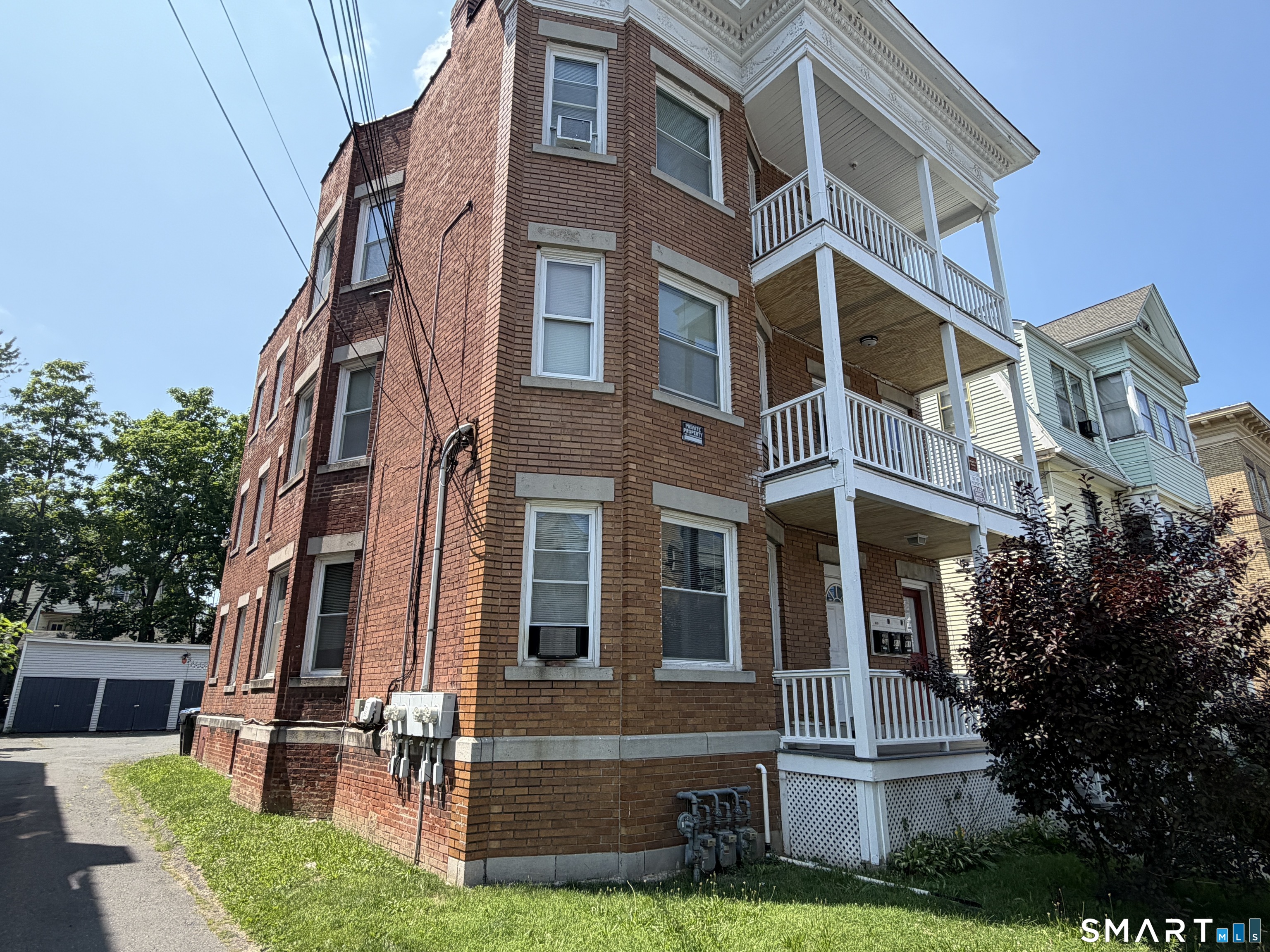 79 James 2 Street Property Photo 1