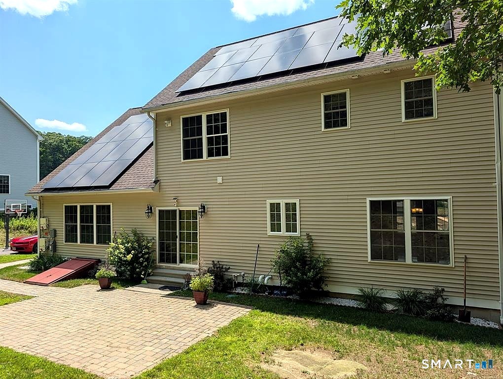 79 High Ledge Circle Property Photo 10