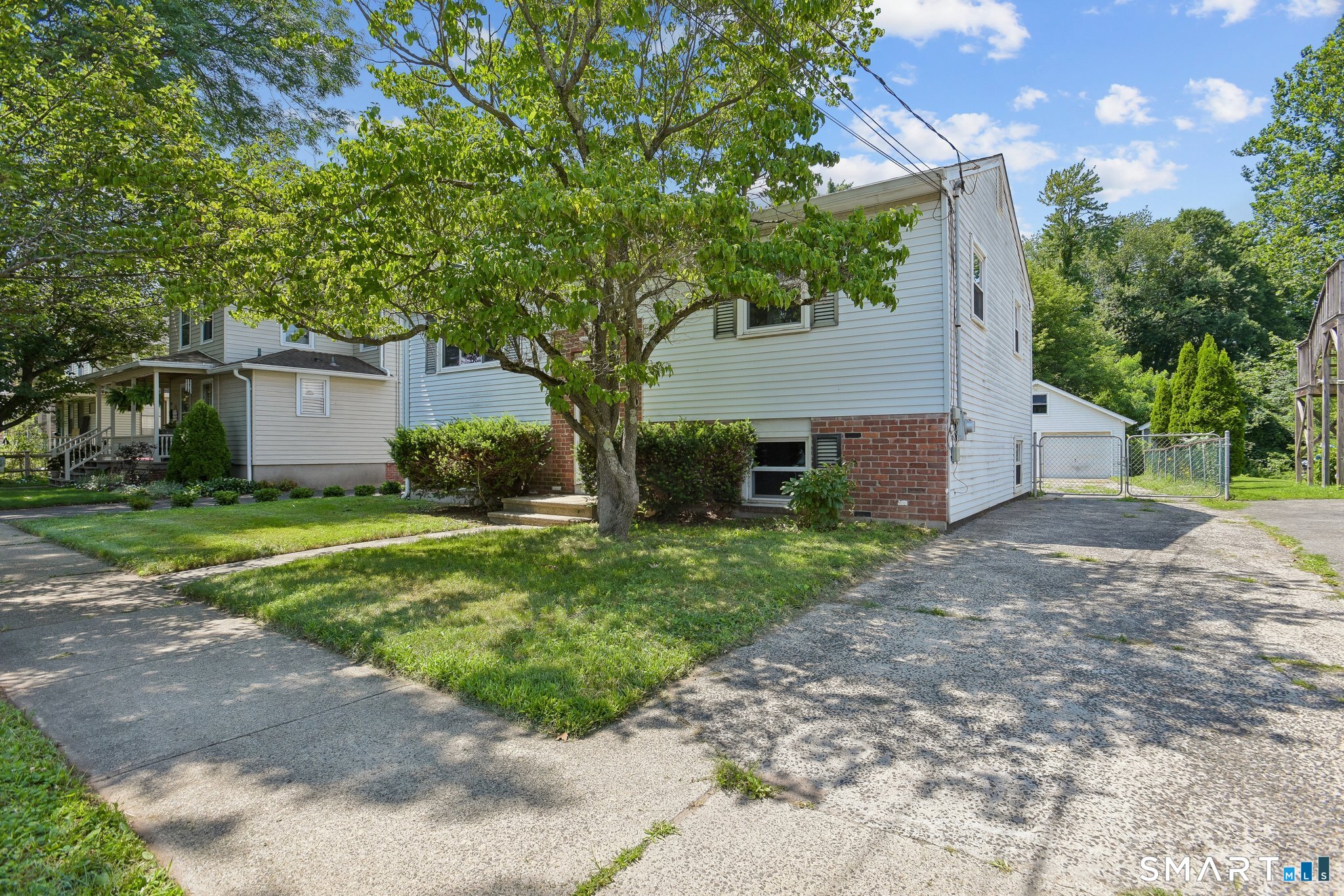 68 Bull Avenue Property Photo 2