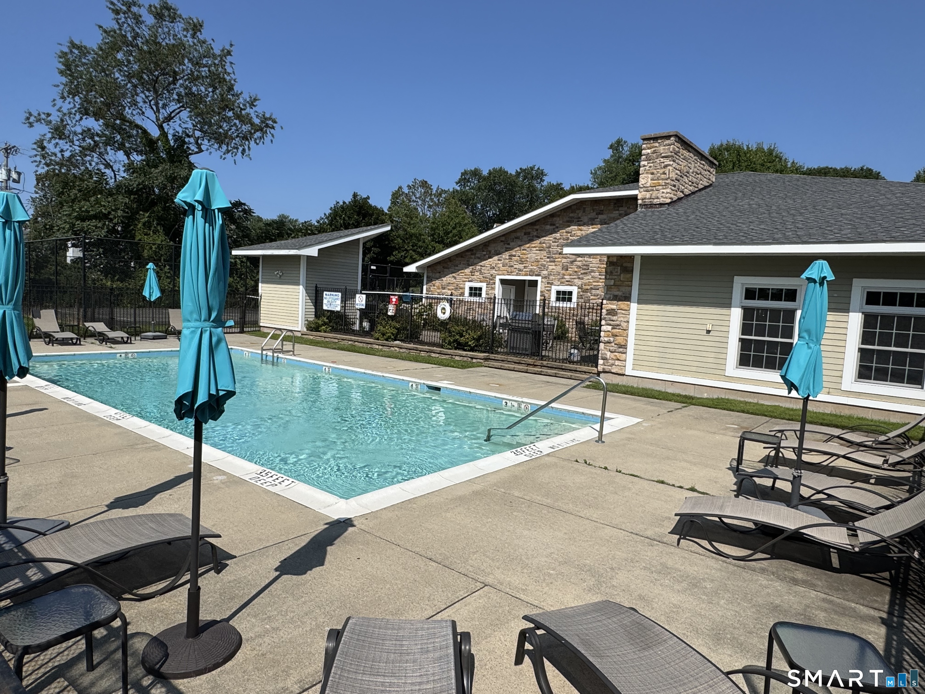 1 Indian Neck 4 Avenue Property Photo 40
