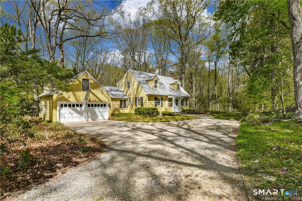 792 Smith Ridge Road Property Photo 2
