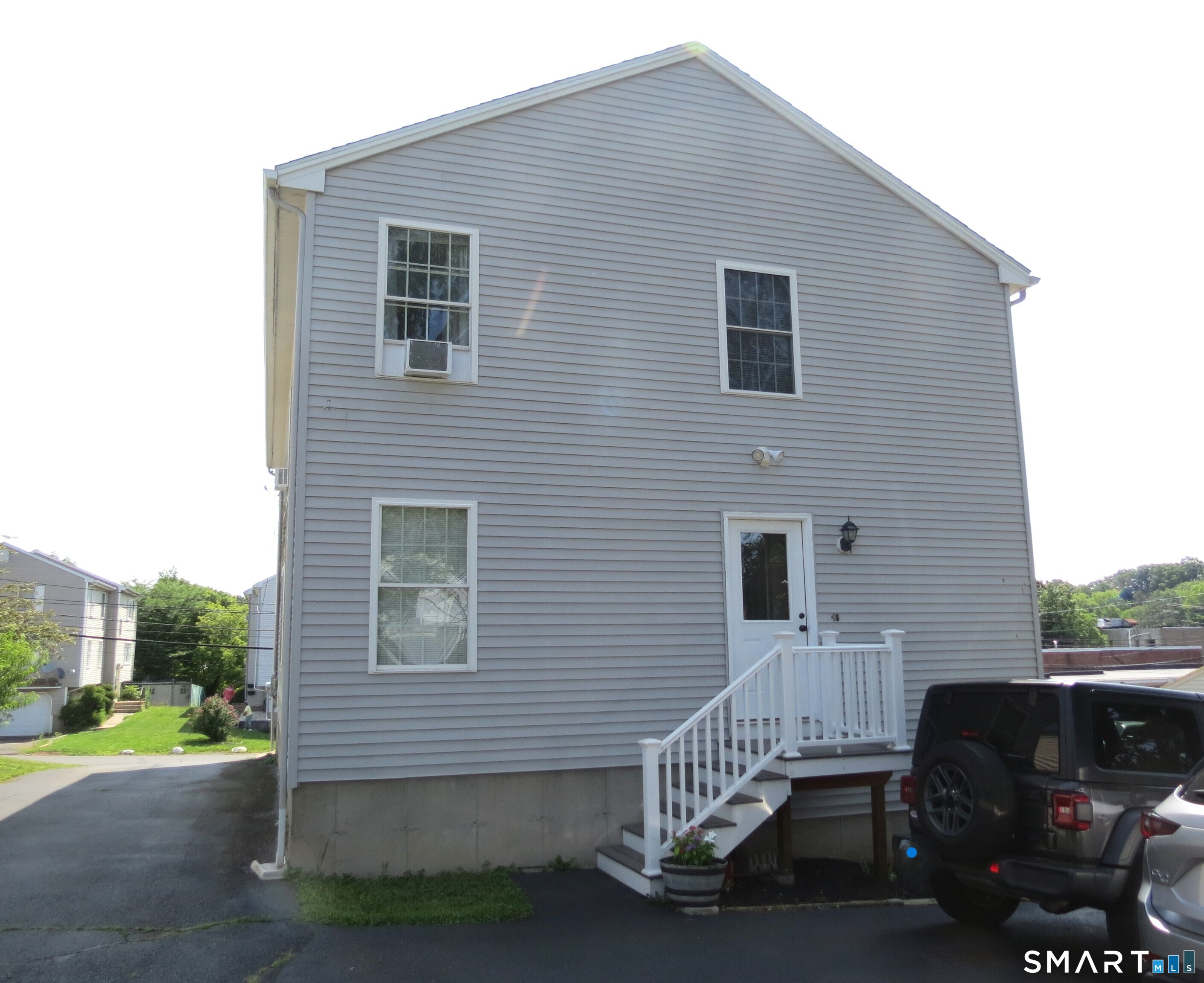 40 Charles Street Property Photo 4