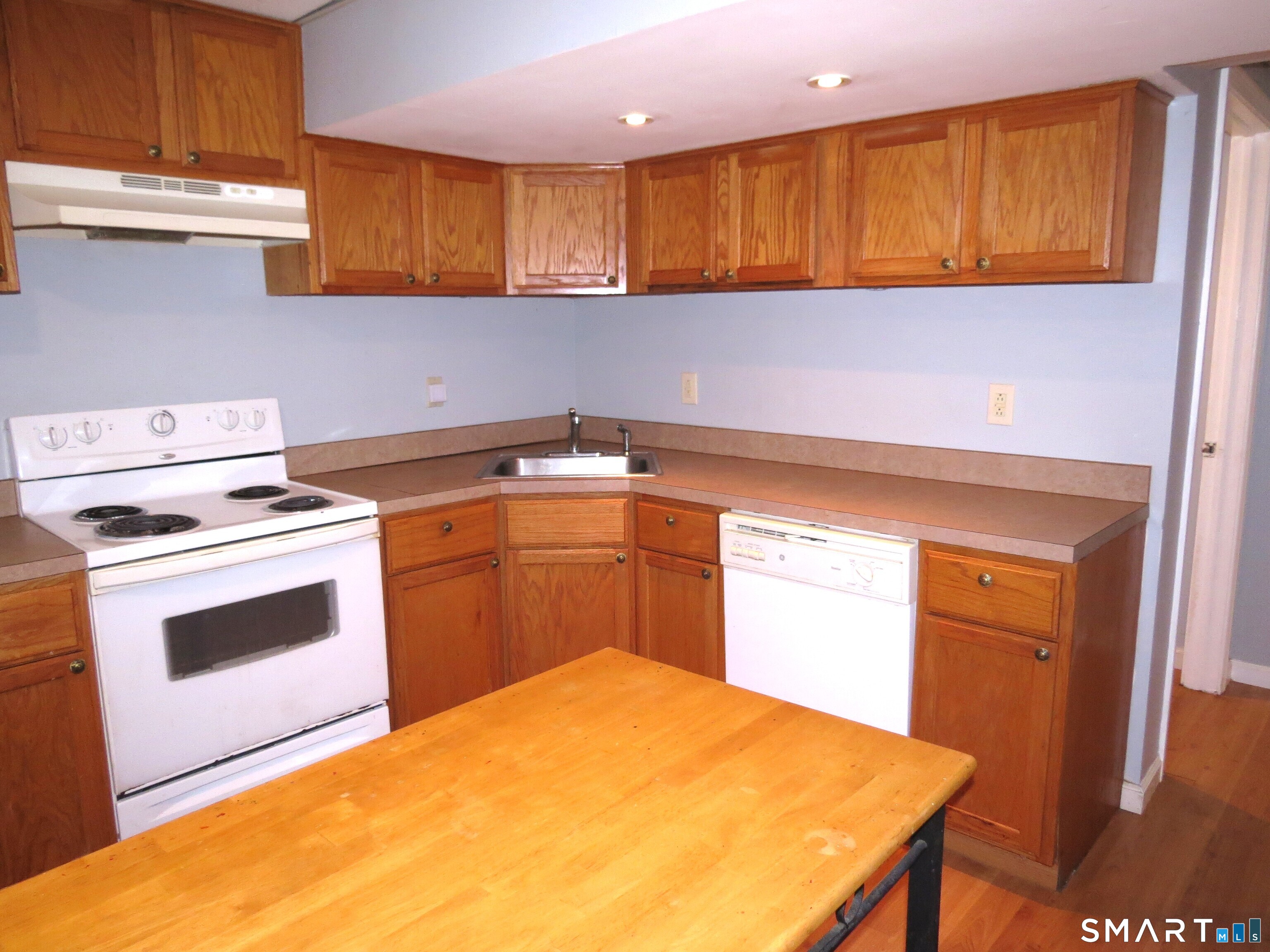 40 Charles Street Property Photo 27
