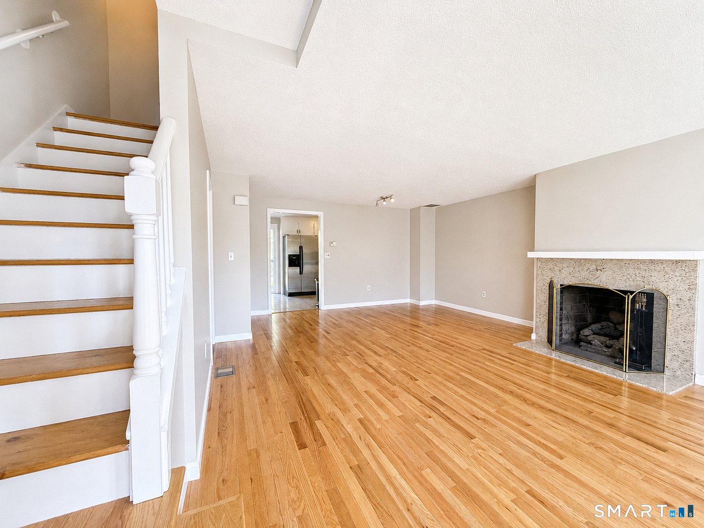 8 Barrington C Drive Property Photo 9