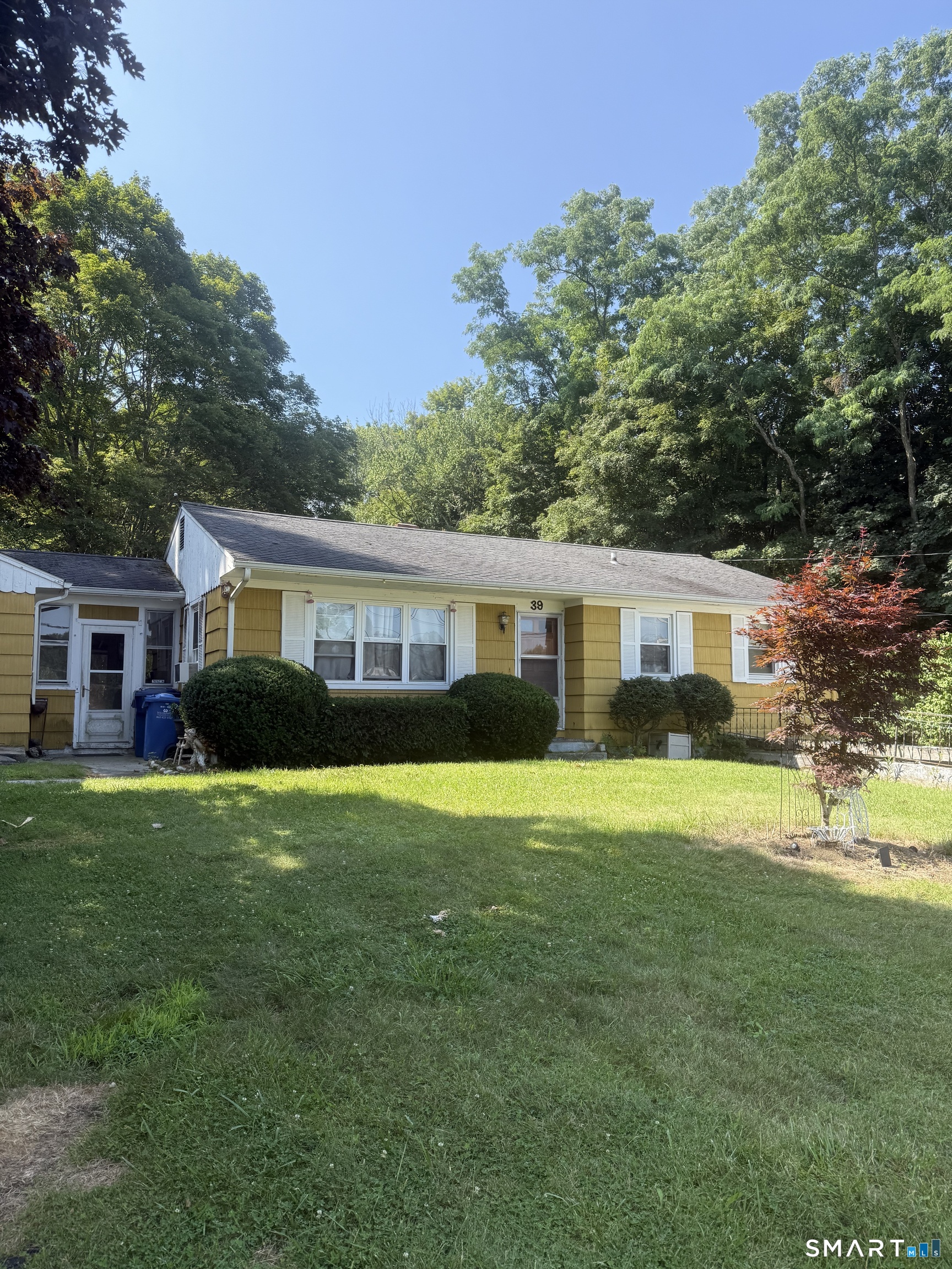 39 Sterling Hill Road Property Photo 1