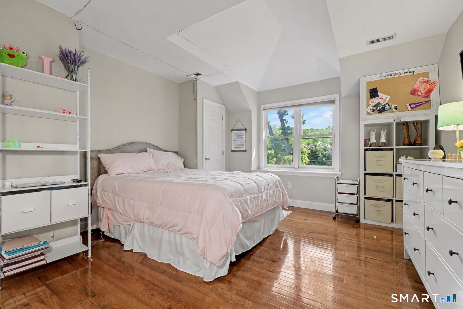 13 Lia Fail Way Property Photo 26