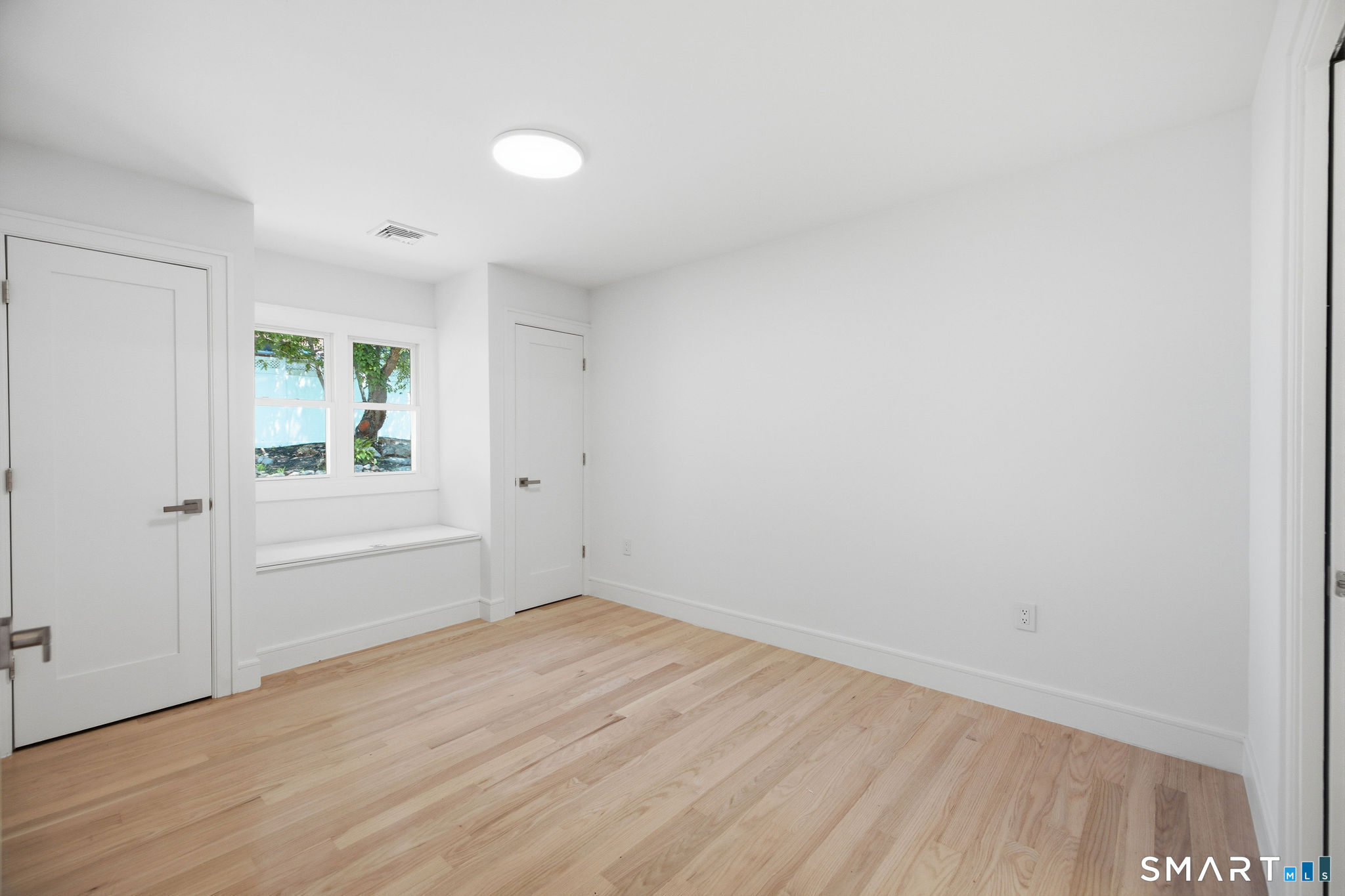 5 Tod Road Property Photo 18