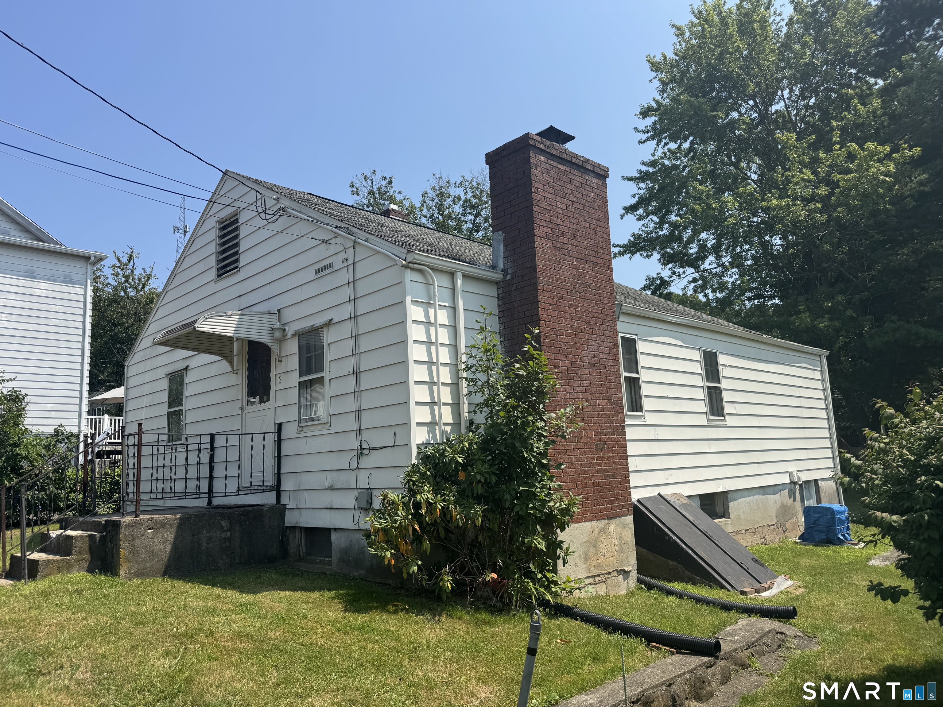 6 Norwell Street Property Photo 2