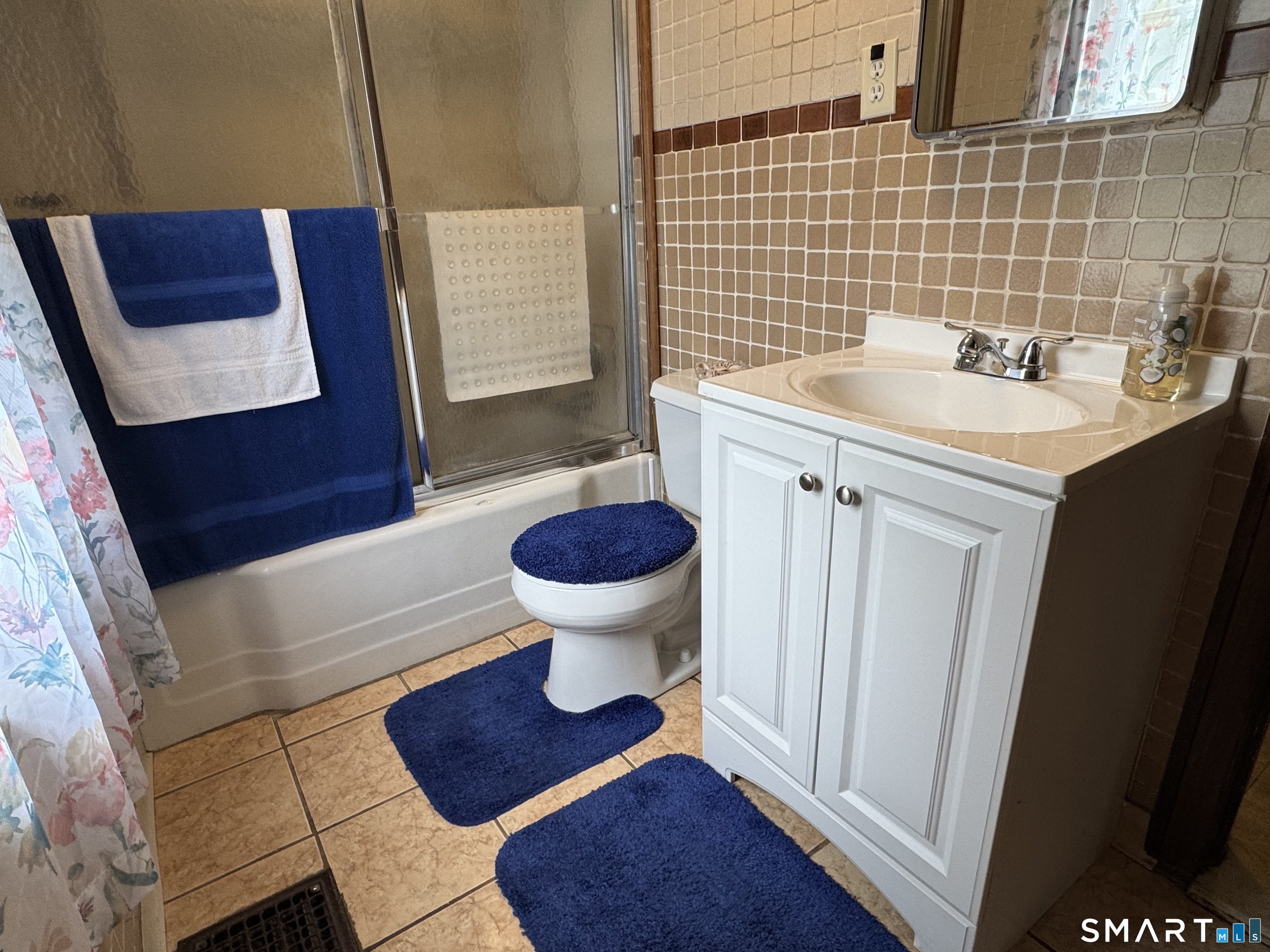 6 Norwell Street Property Photo 23
