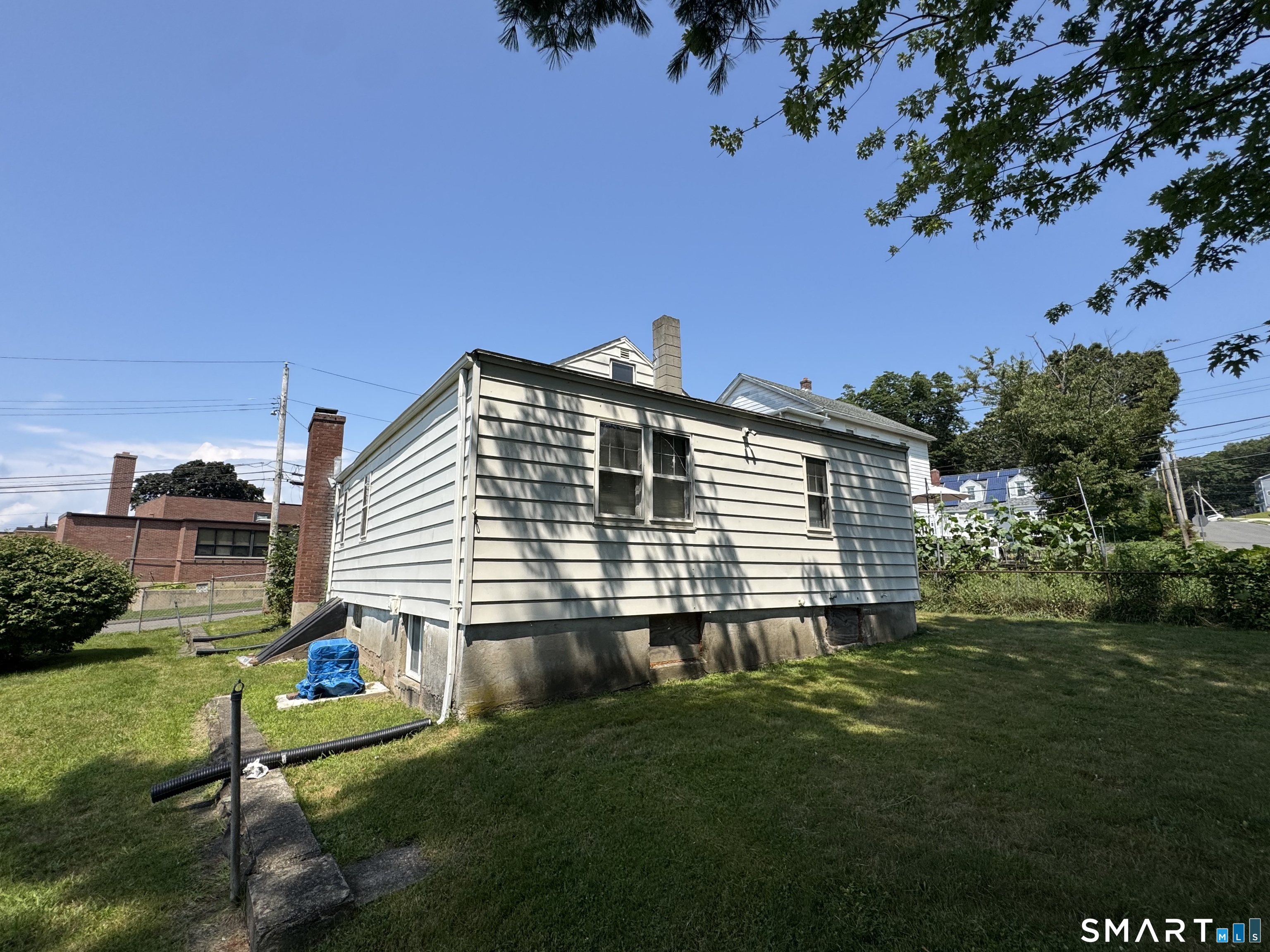 6 Norwell Street Property Photo 37