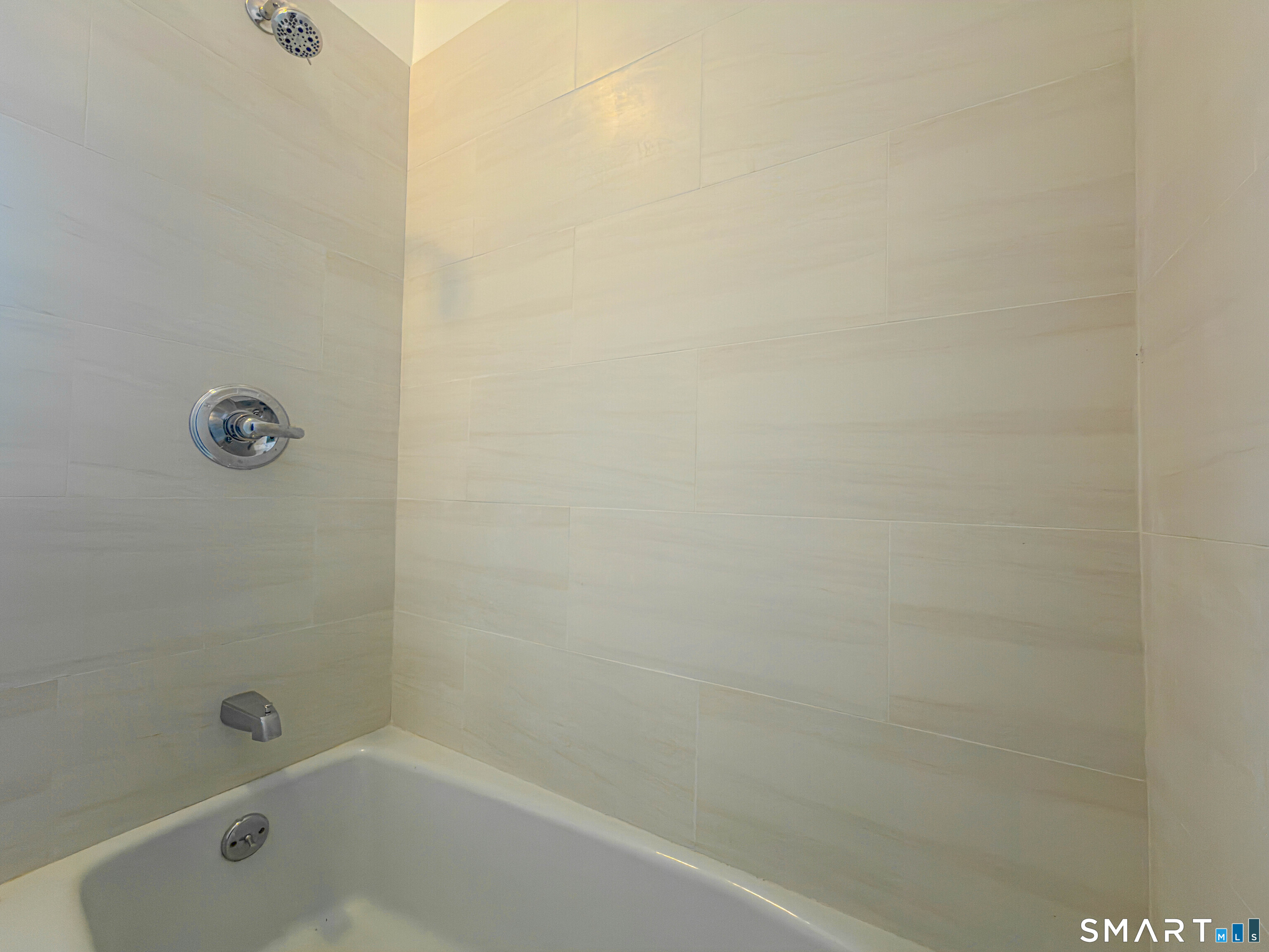 445 Dixwell Avenue Property Photo 5
