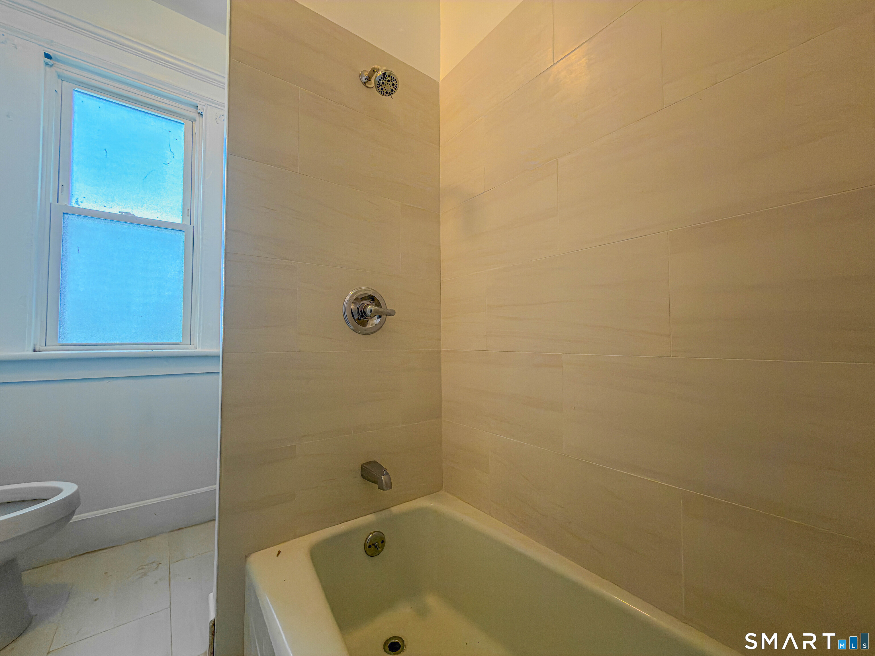 445 Dixwell Avenue Property Photo 6