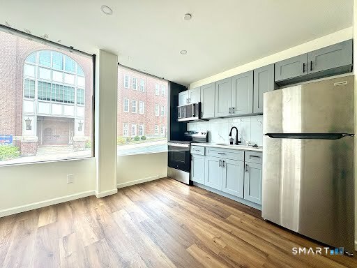 61 Field 101 Street Property Photo 1