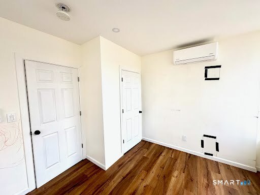 61 Field 101 Street Property Photo 5