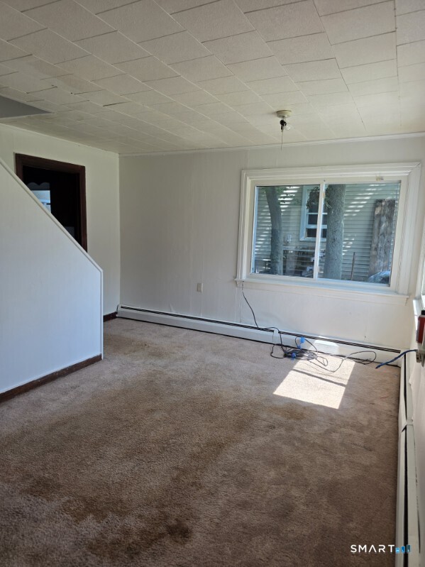 12 Woodlawn Avenue Property Photo 5