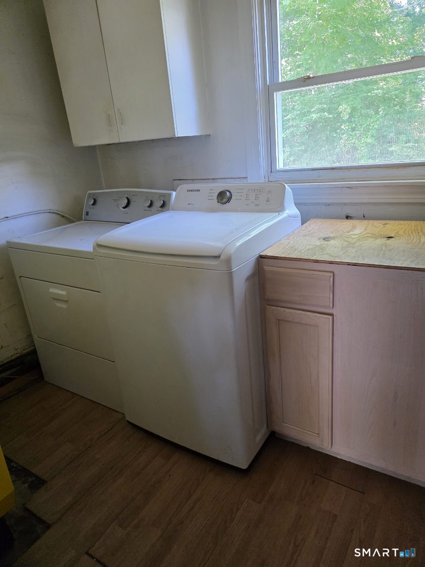 12 Woodlawn Avenue Property Photo 13