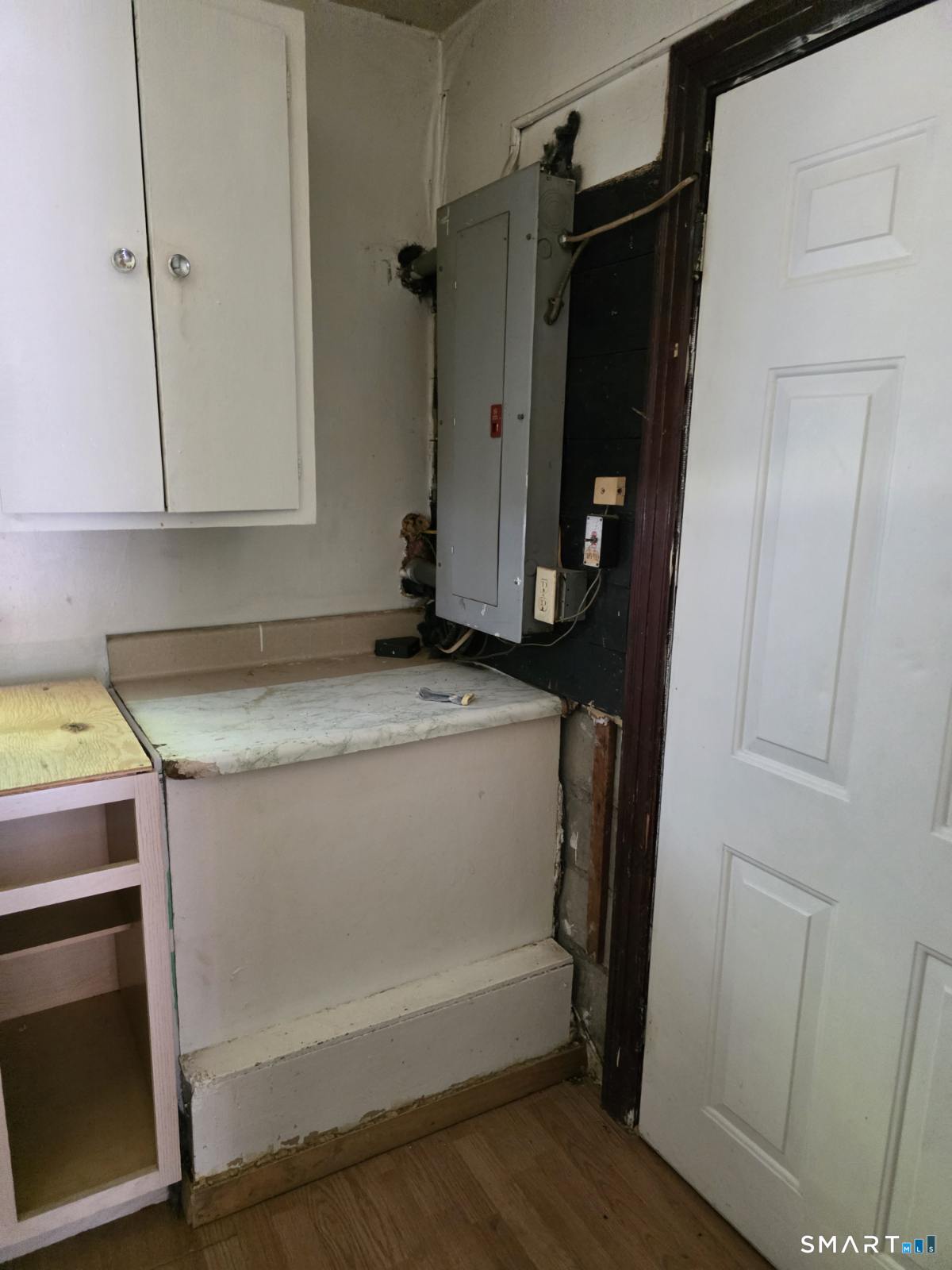 12 Woodlawn Avenue Property Photo 14