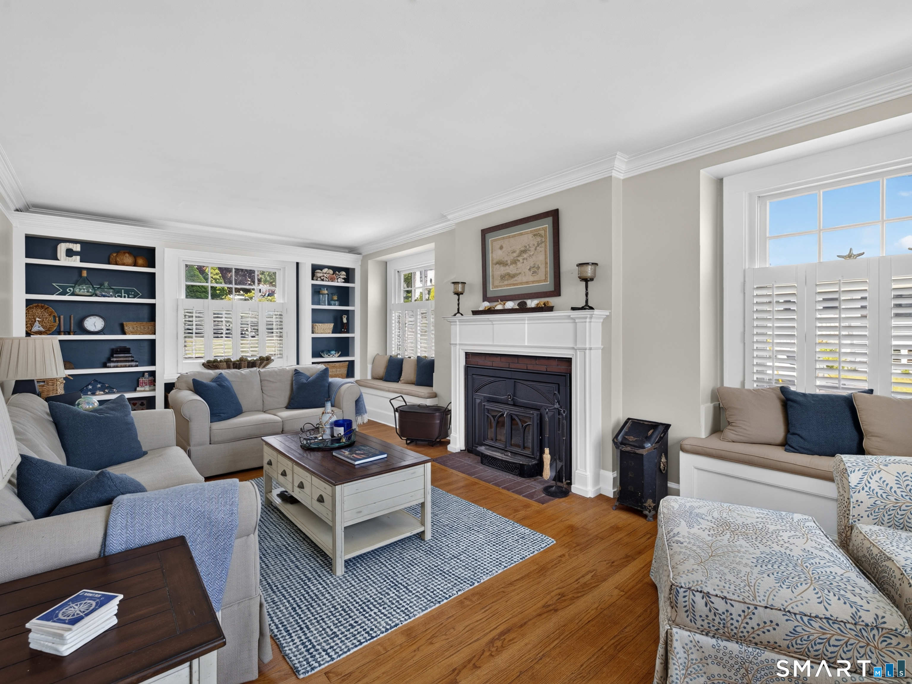 415 Pequot Avenue Property Photo 7